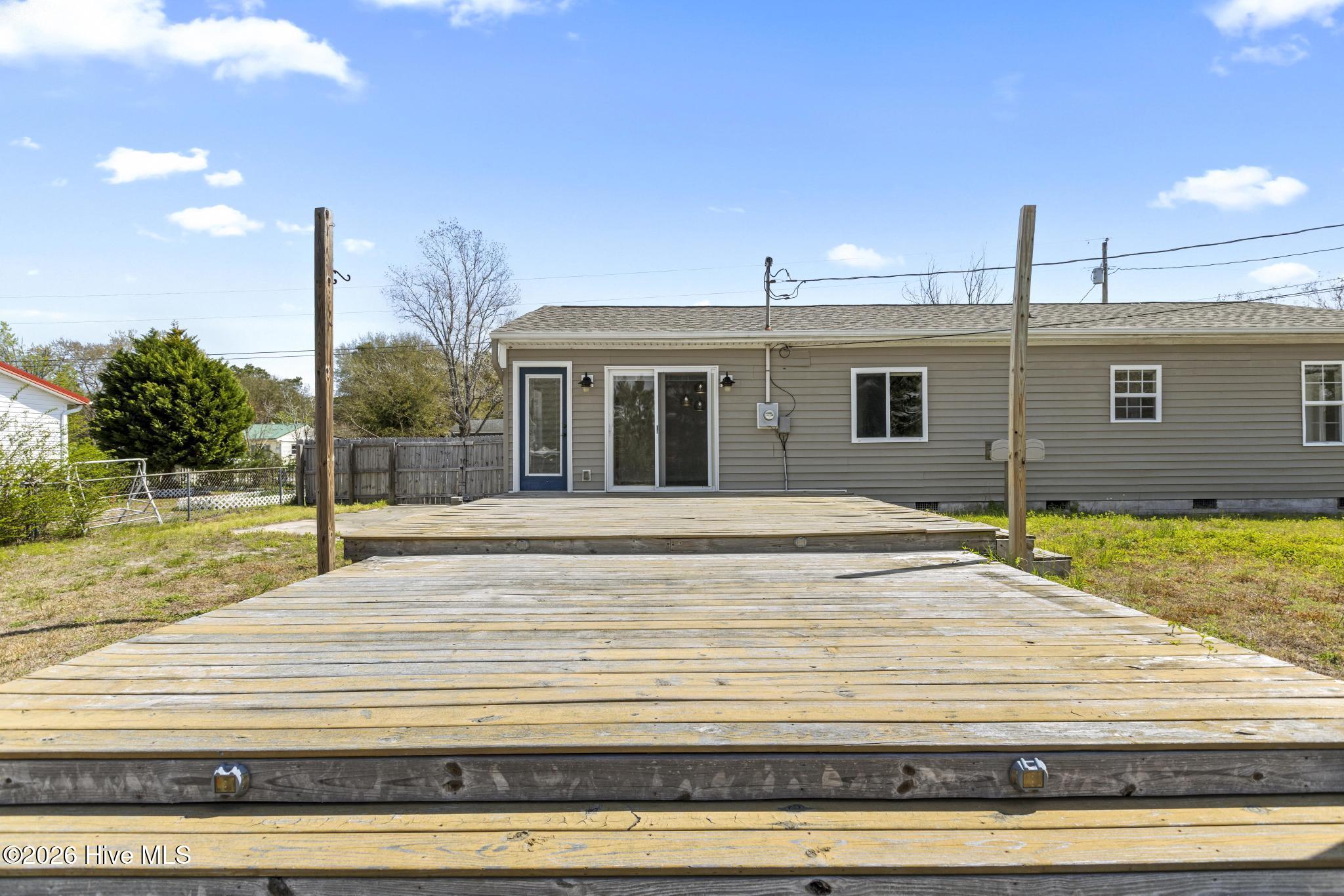 100564622 | Photo 25