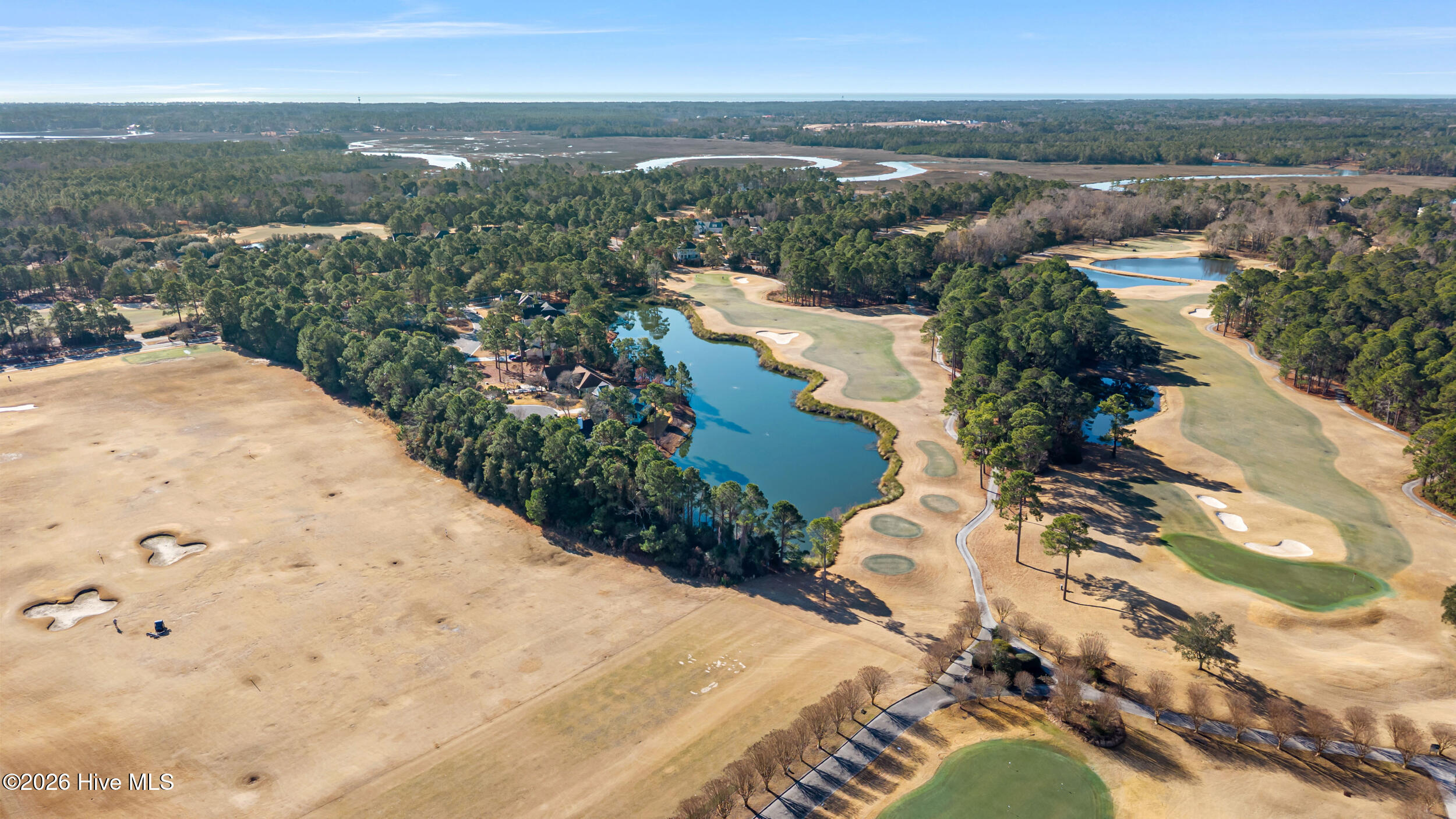 100547878 | Photo 32