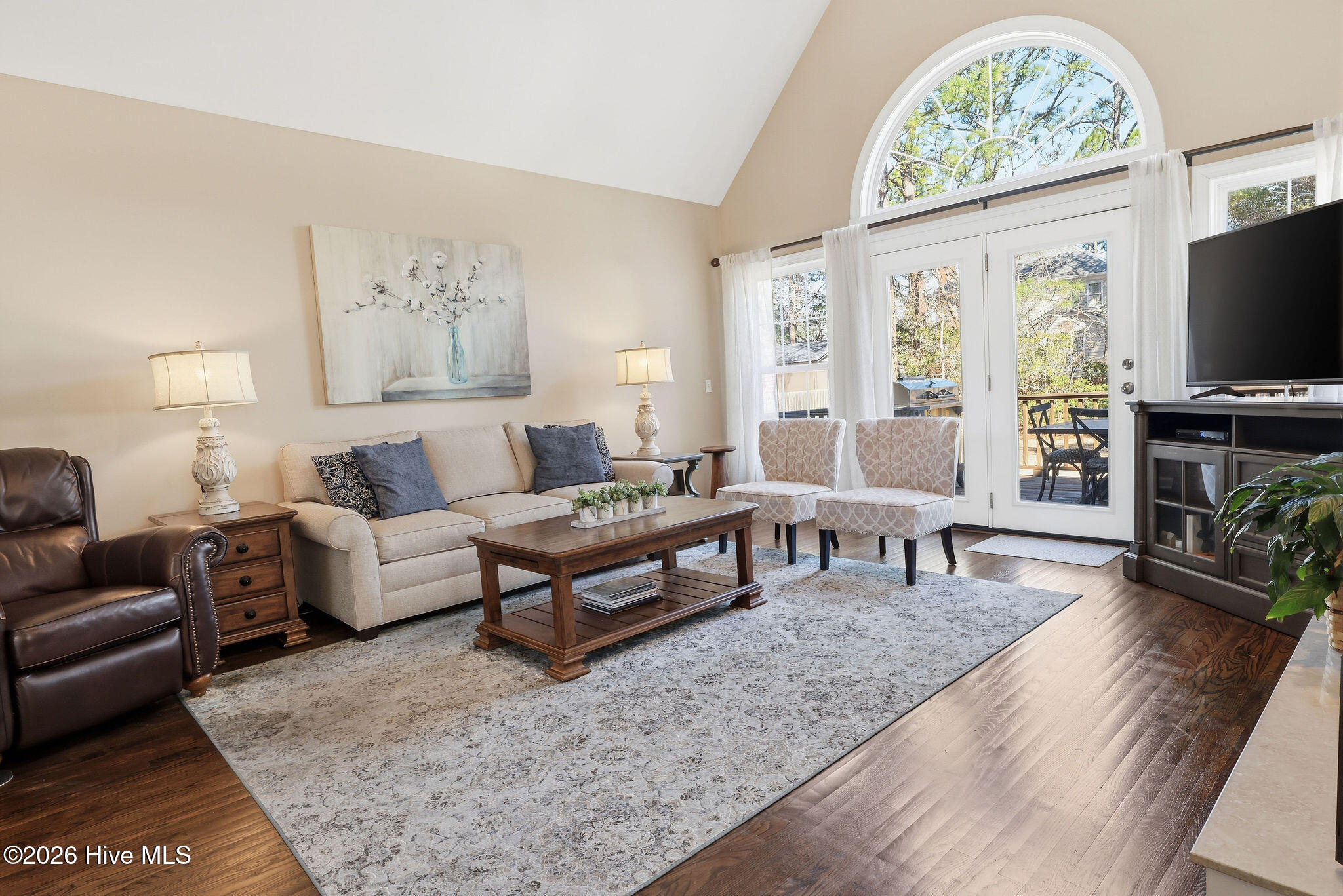 100556784 | Photo 10