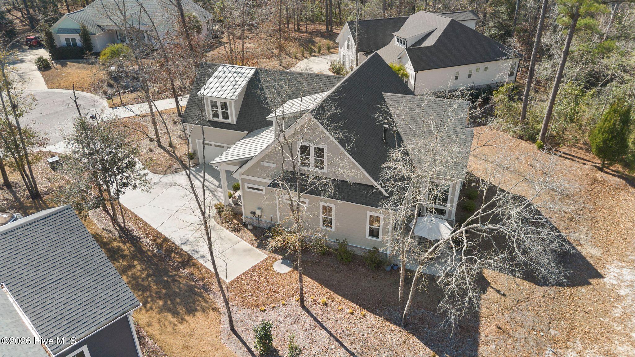 100551668 | Photo 91