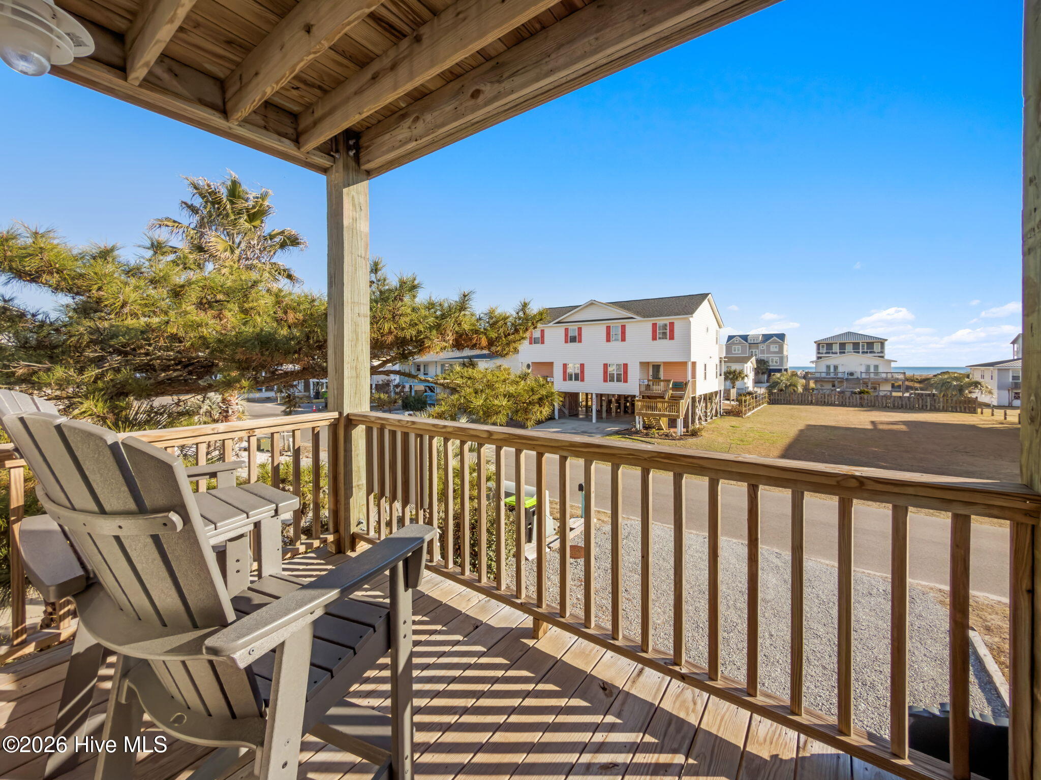 100553073 | Photo 18