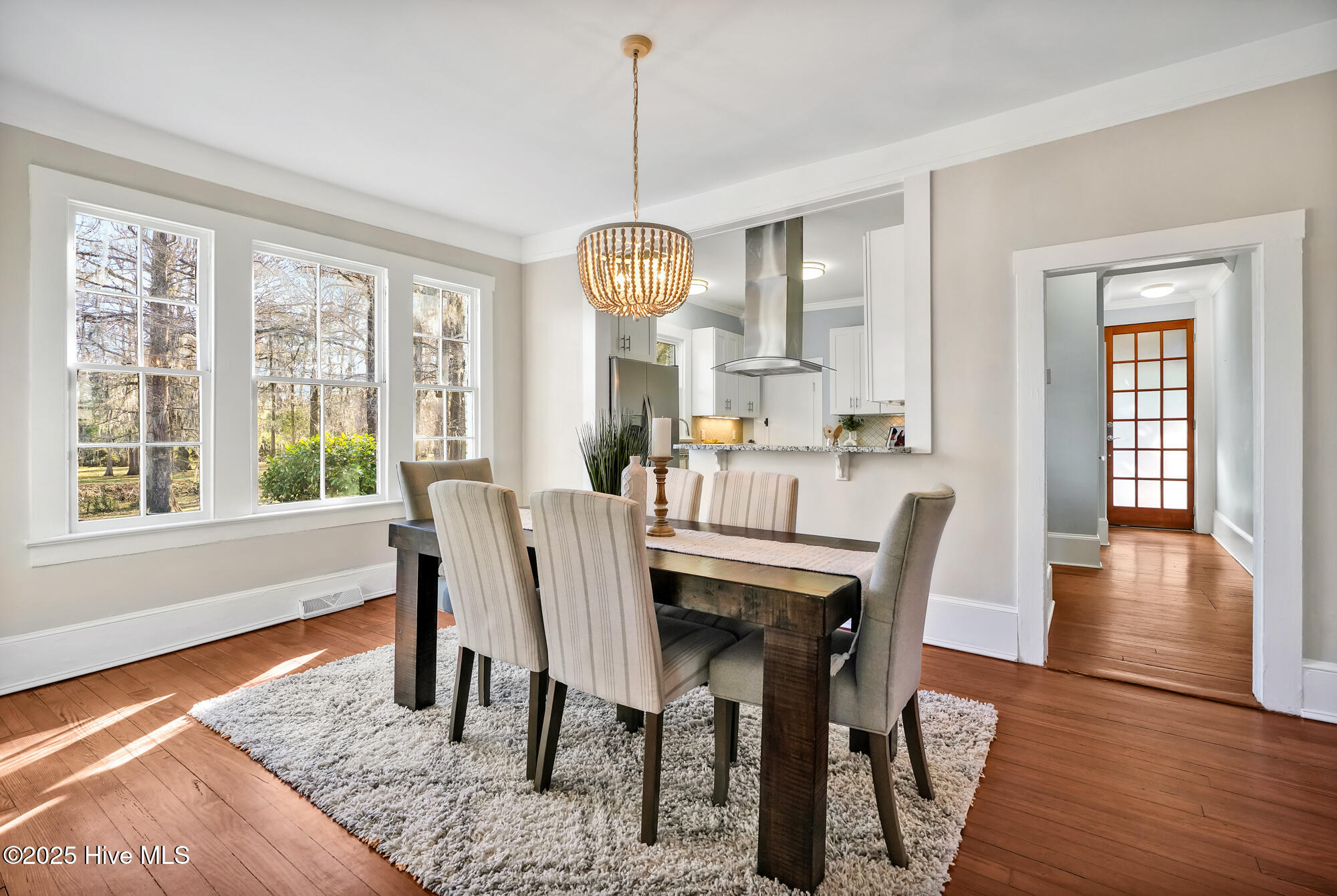 100544922 | Photo 14