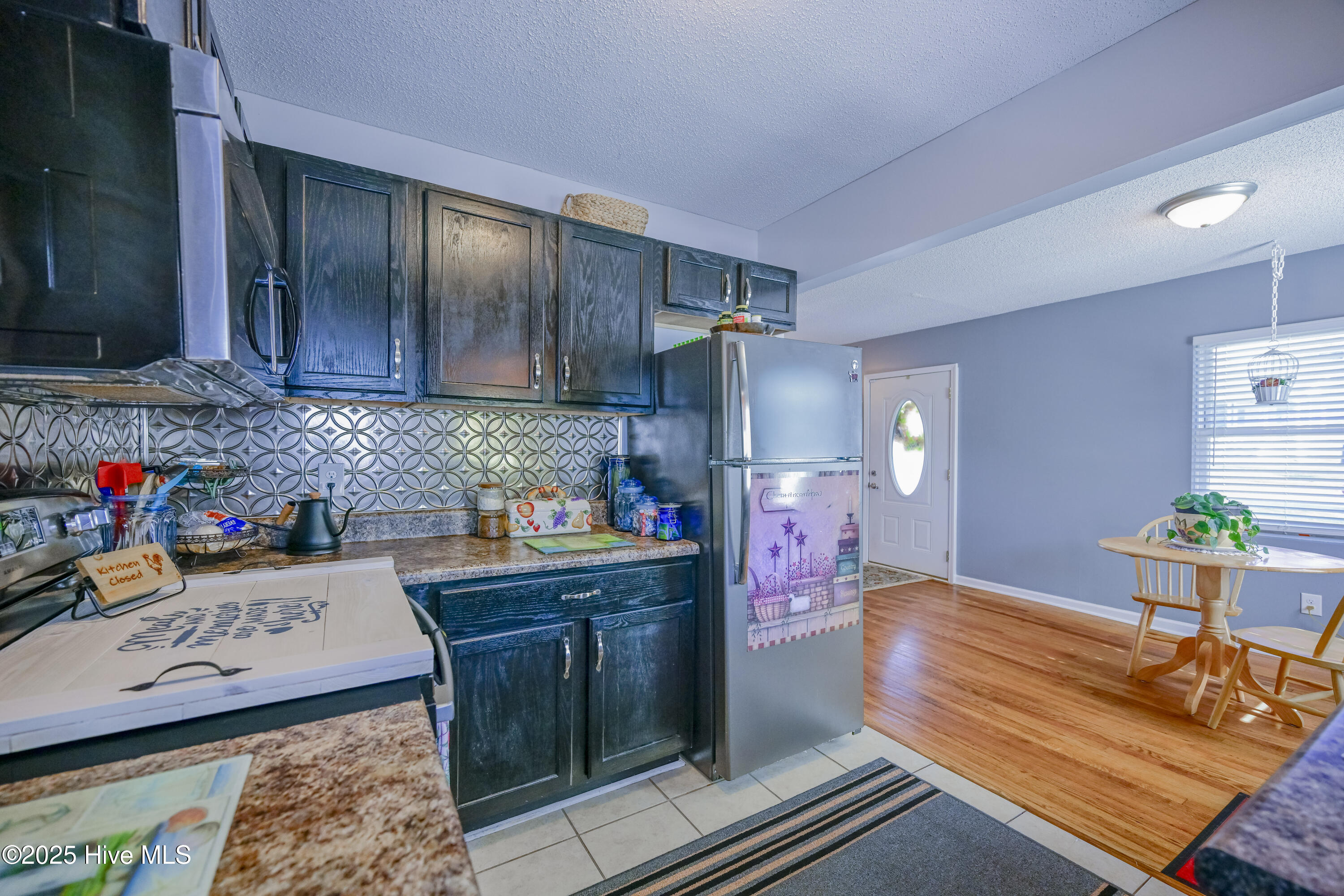 100541616 | Photo 16