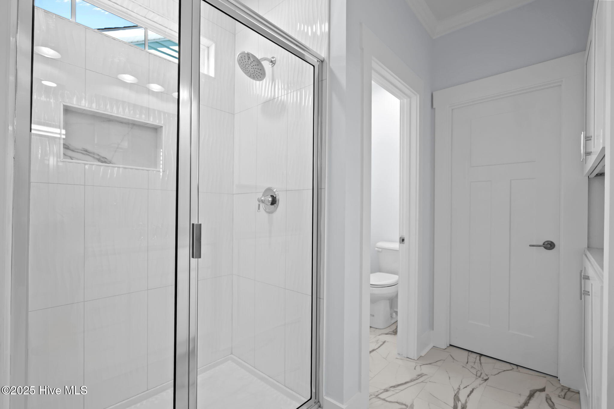 100542016 | Photo 29