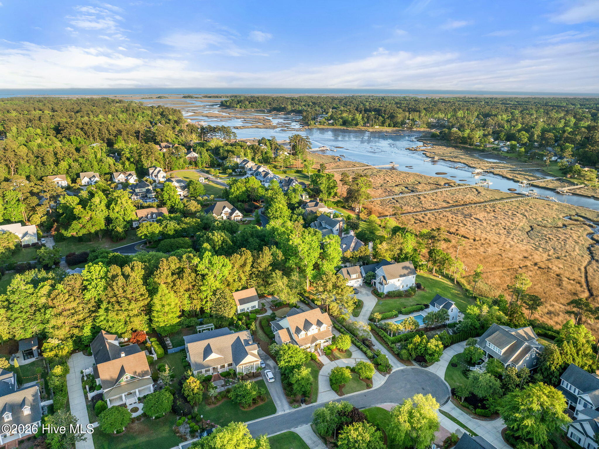 100570394 | Photo 97