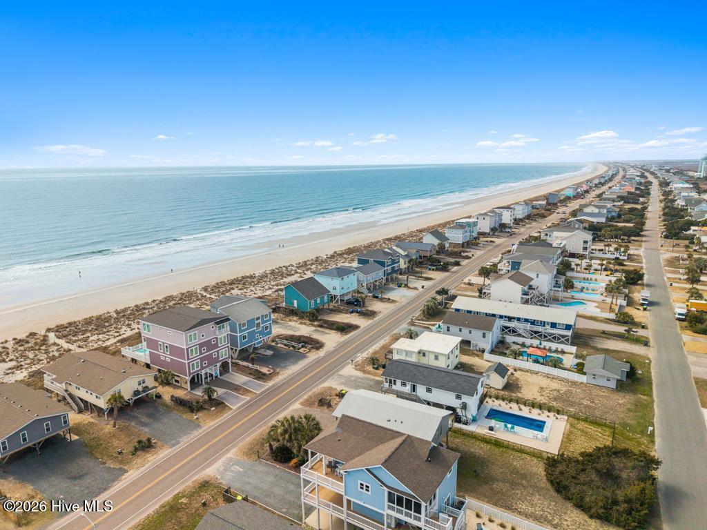 100556593 | Photo 18