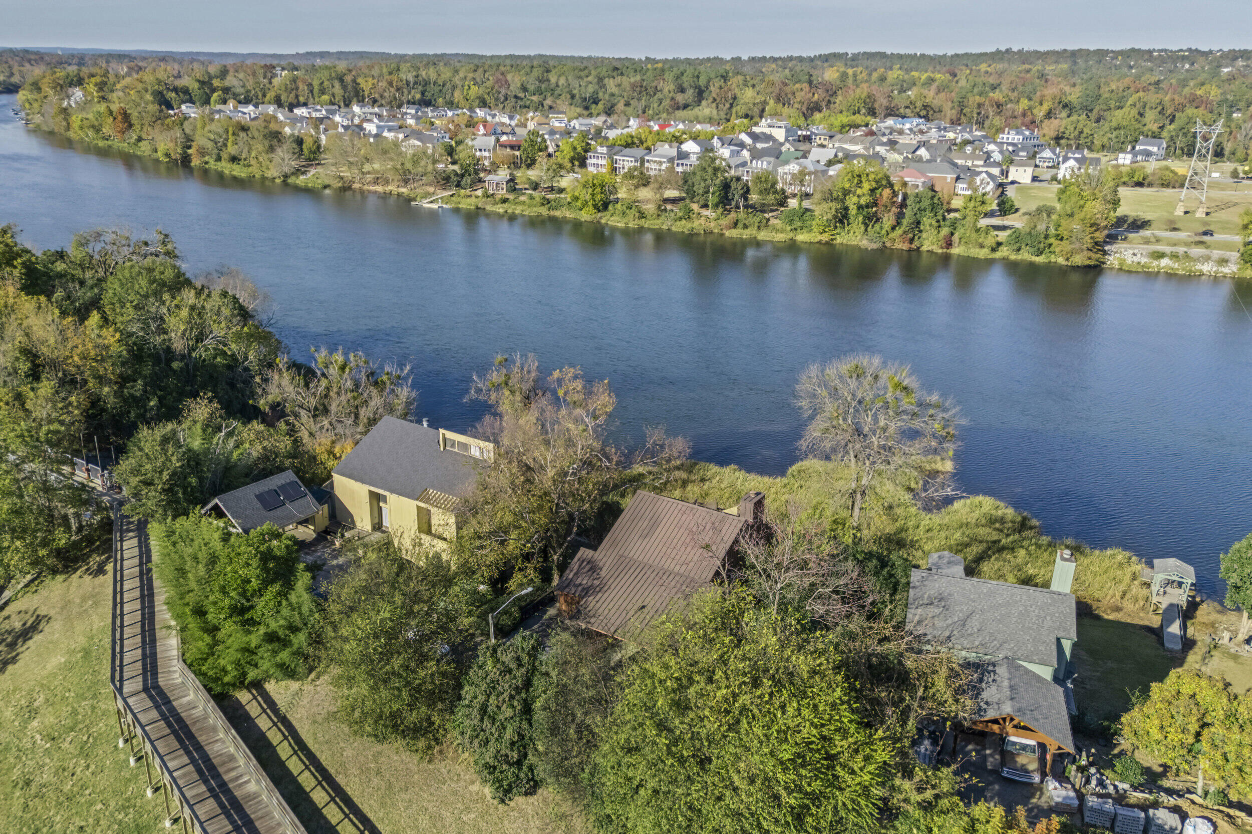 Homes for sale in Augusta, GA | 1441 Waters Edge Dr, Augusta, GA 30901 | MLS# 549432