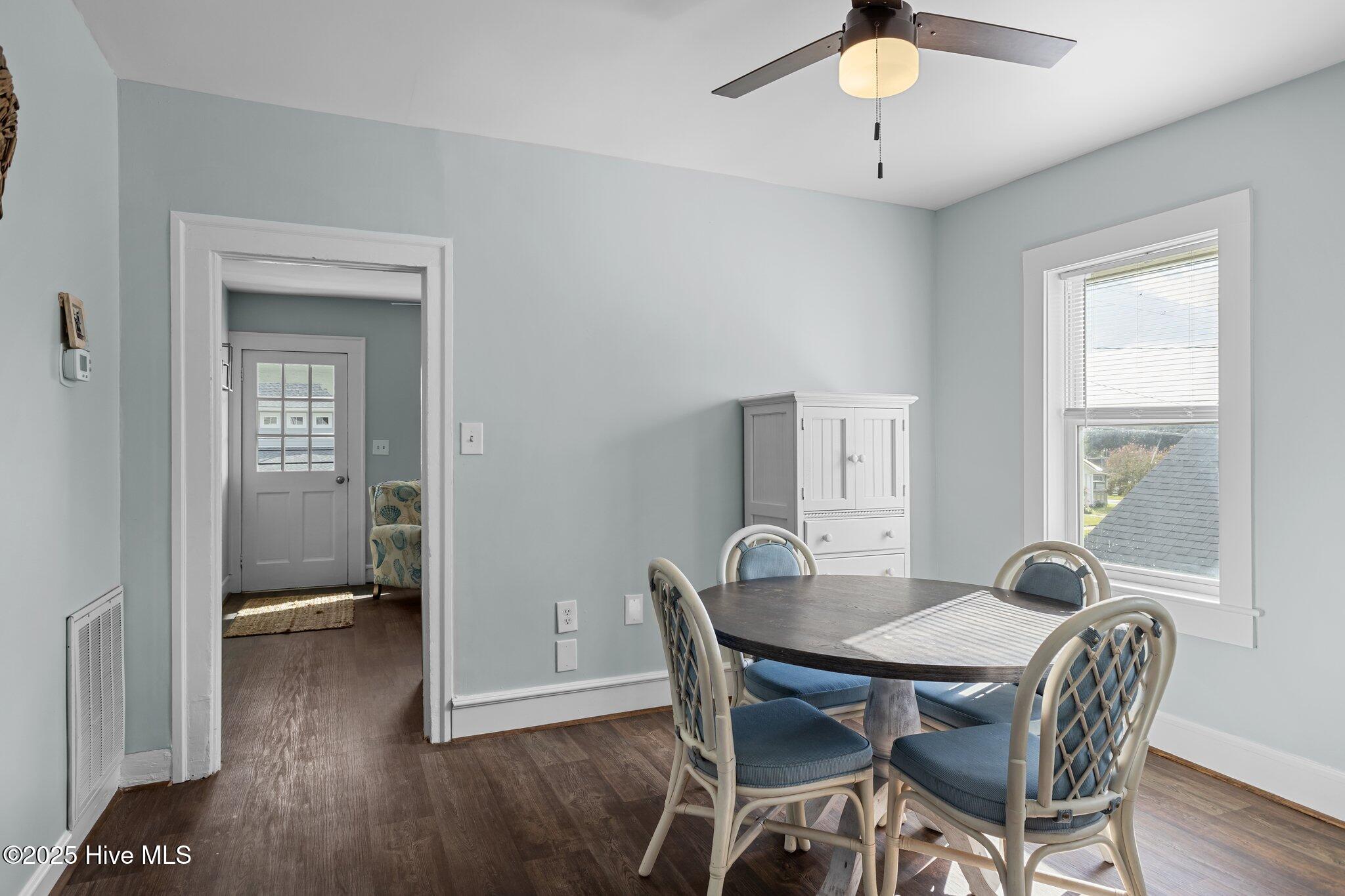 1406 Evans Street B,Morehead City