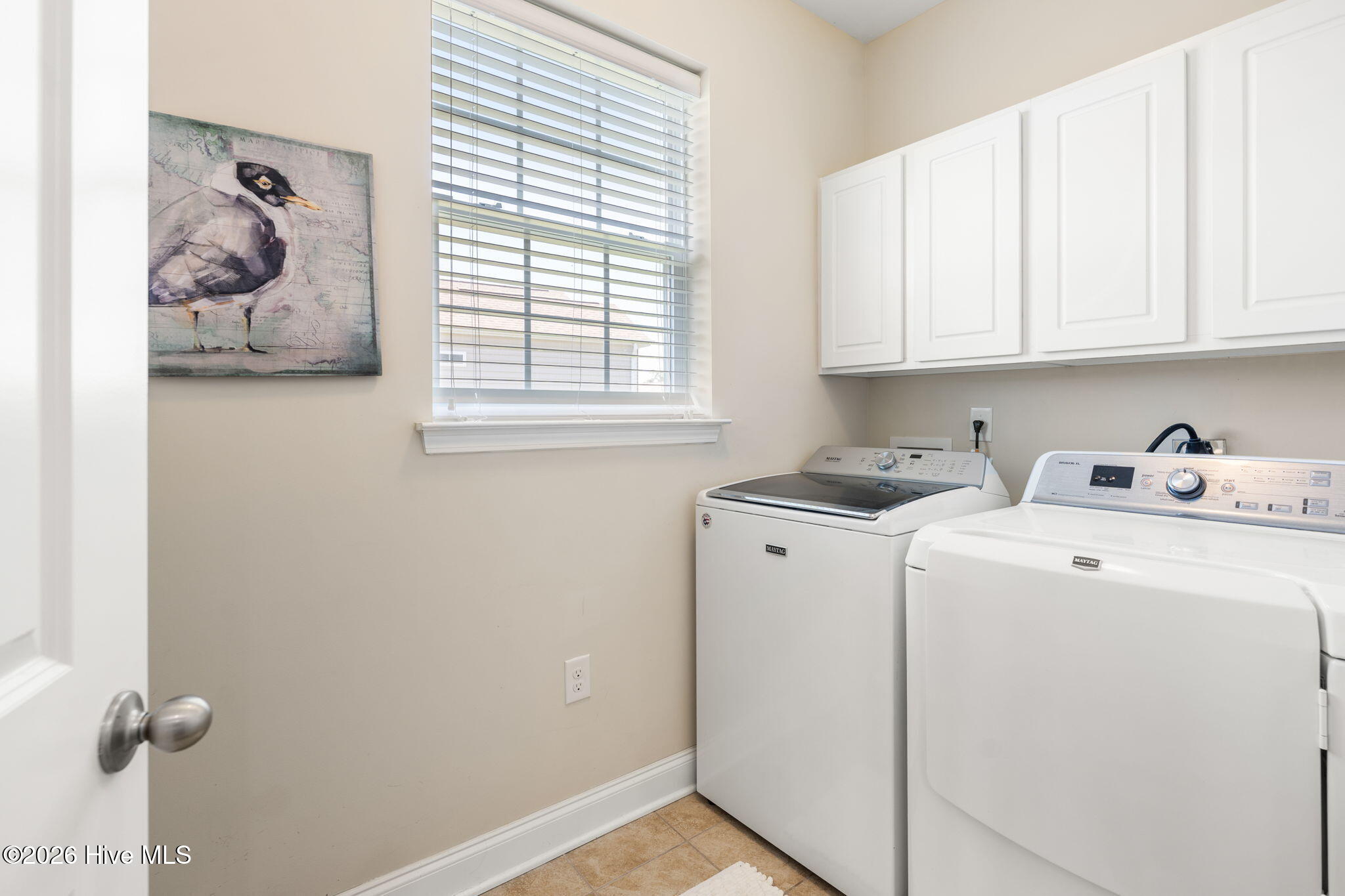 100569194 | Photo 25