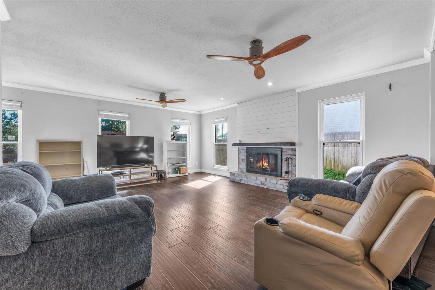 07-2227 Waters Way 07-R