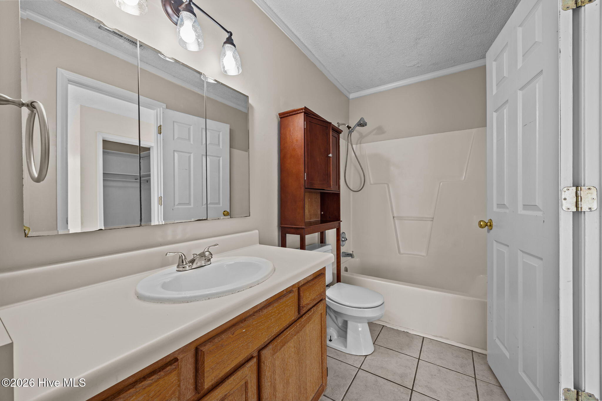 100551287 | Photo 29