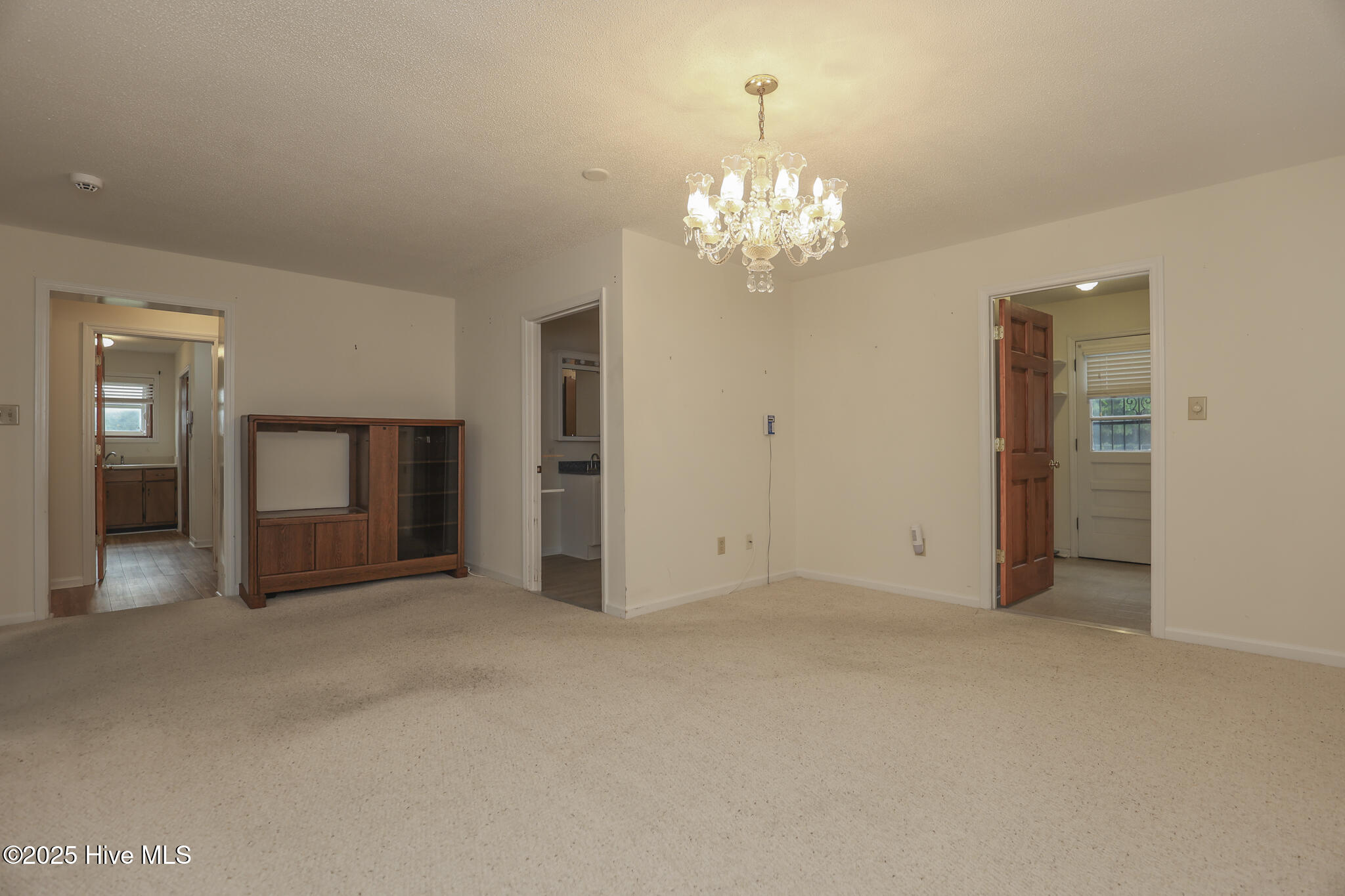 137 Cardinal Road, Jacksonville, NC 28546 – photo 19: 137 Cardinal-34
