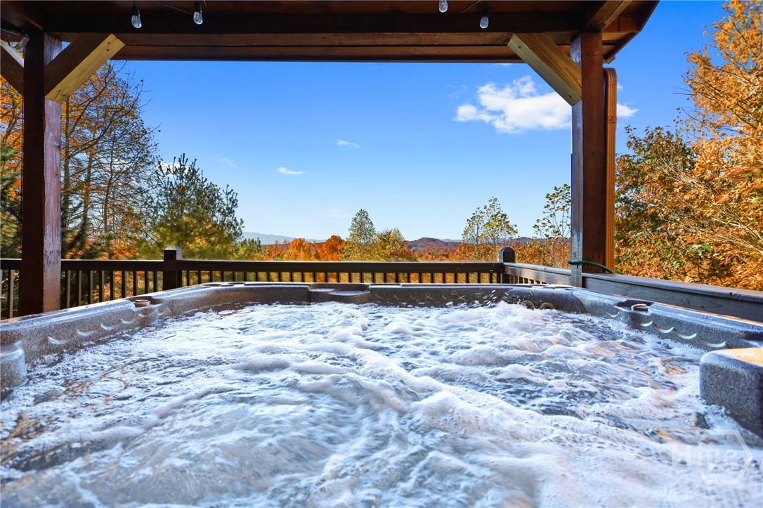 437 Spruce Circle