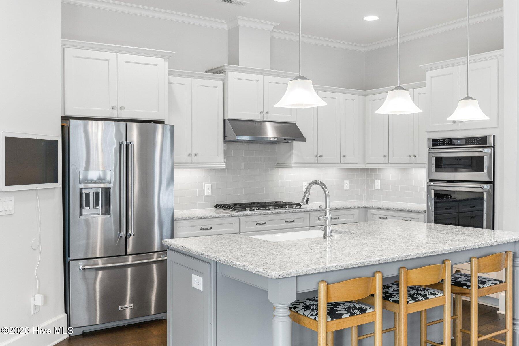 100550538 | Photo 22