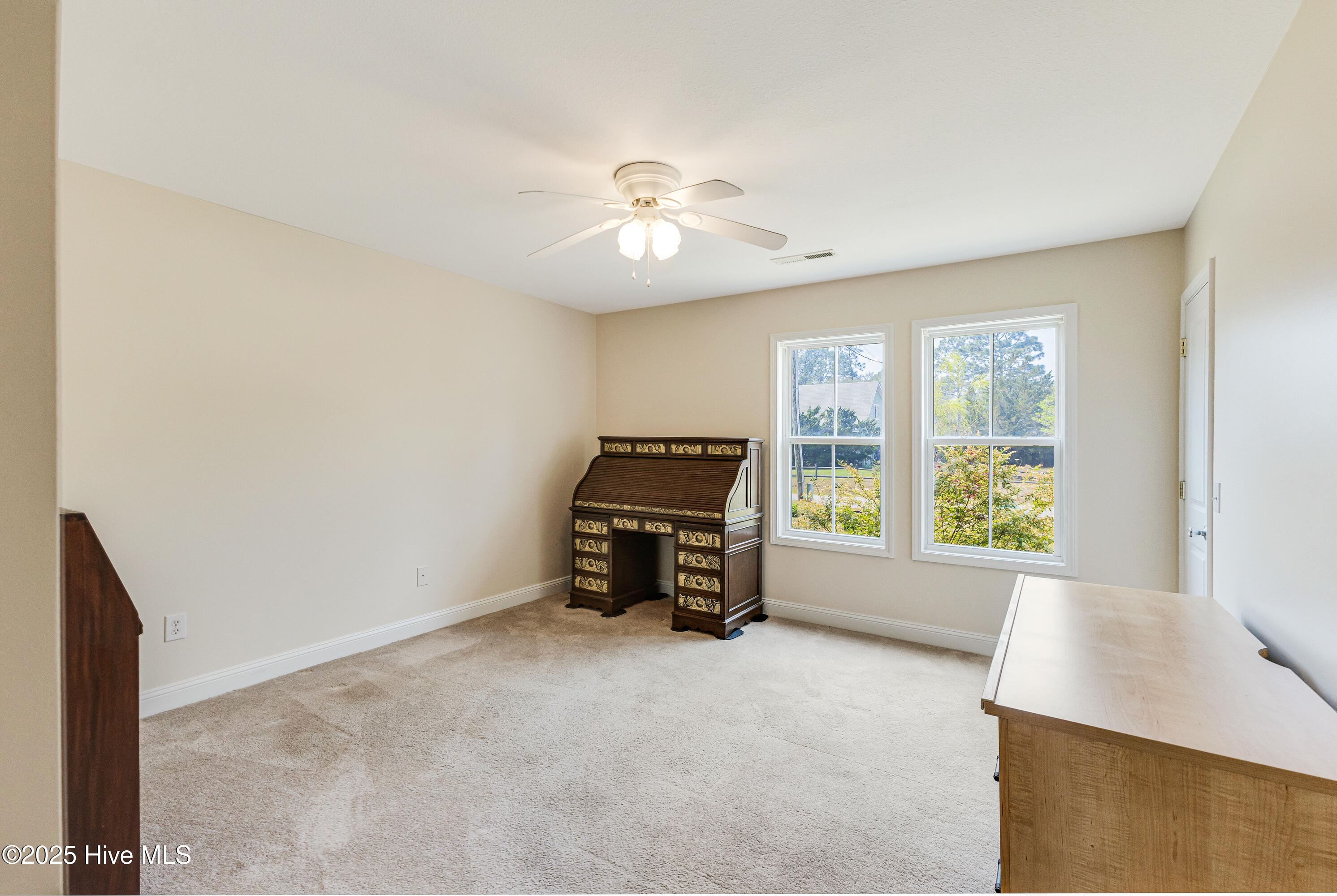 100505553 | Photo 18