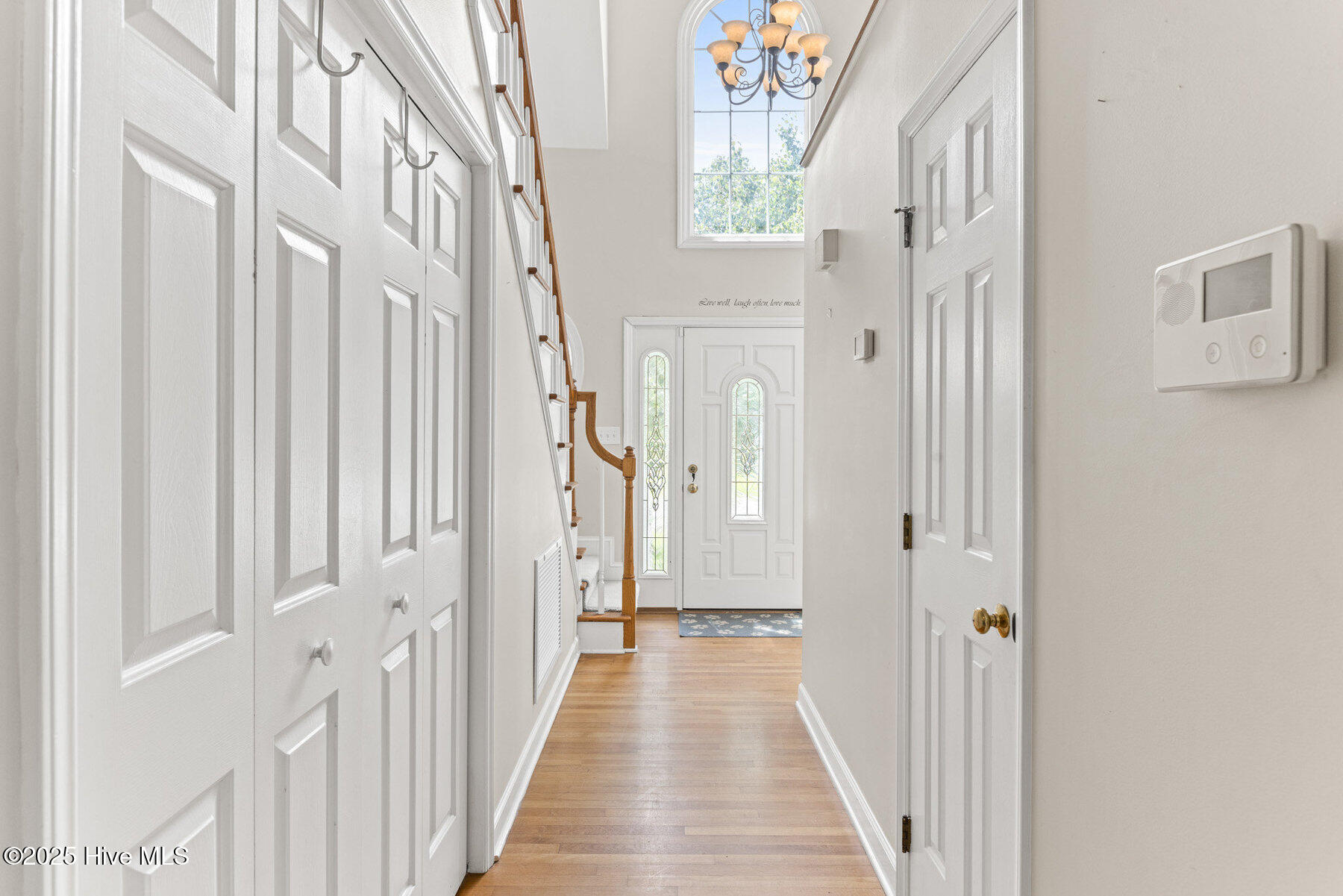 100505996 | Photo 22