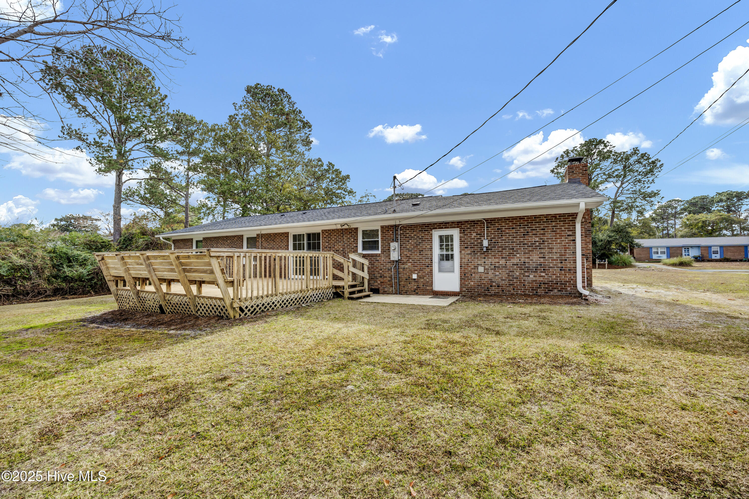 100543844 | Photo 27