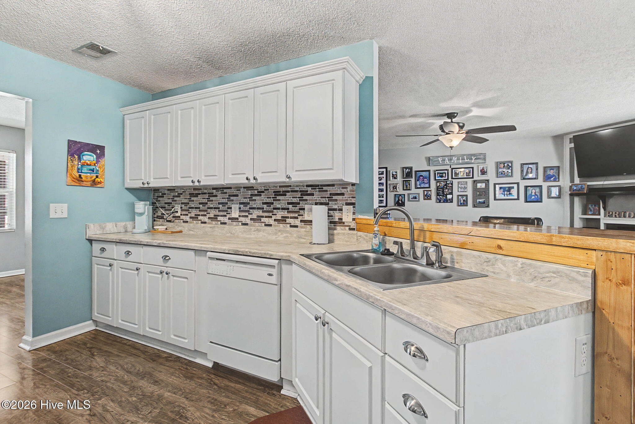 100555343 | Photo 10