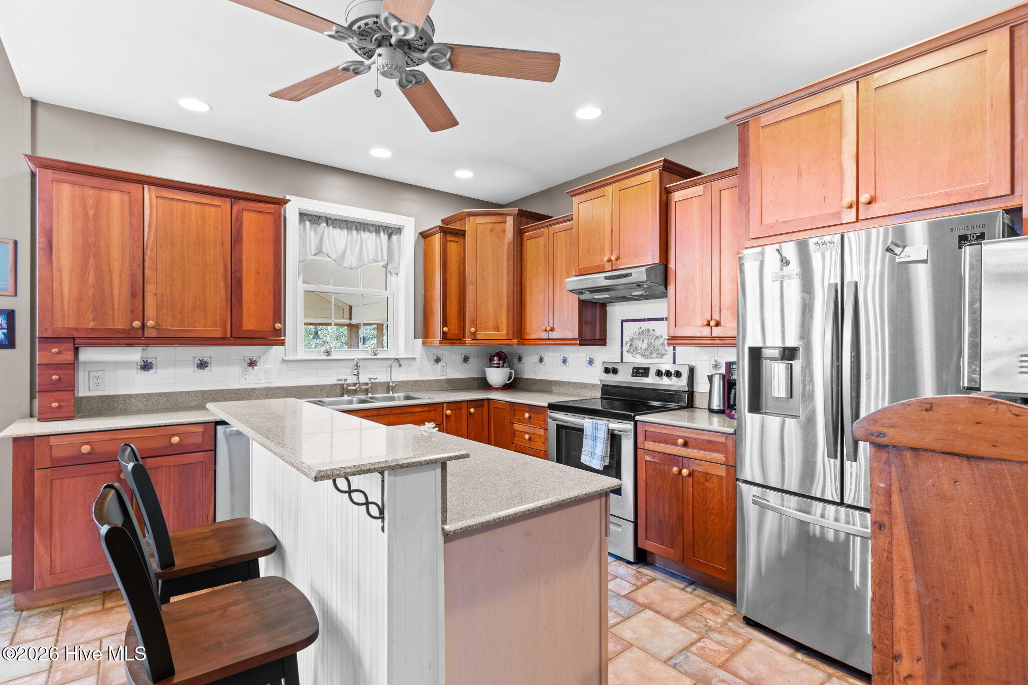 100553599 | Photo 29