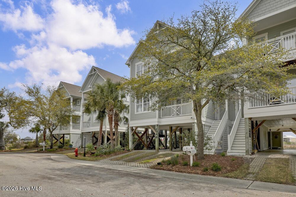 100562970 | Photo 45