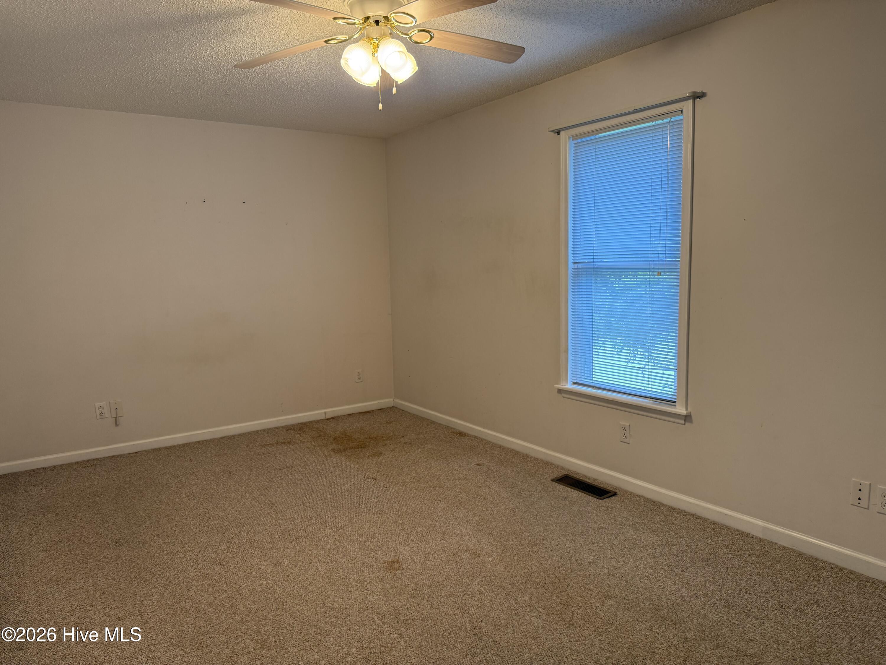 564 Alligator Loop Road,Merritt