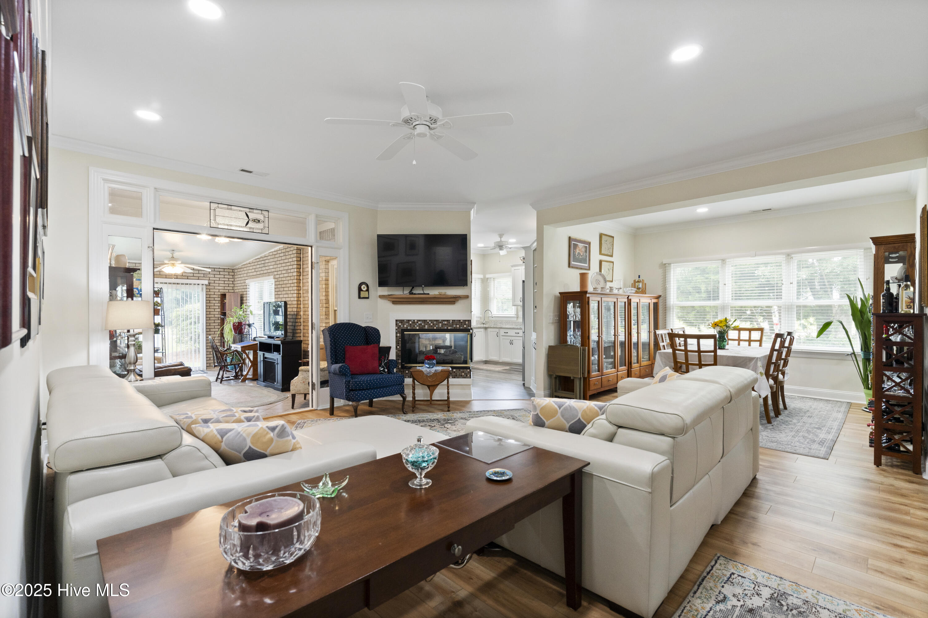 106 N Shore Drive, Sneads Ferry, NC 28460 – photo 17: DSC04805