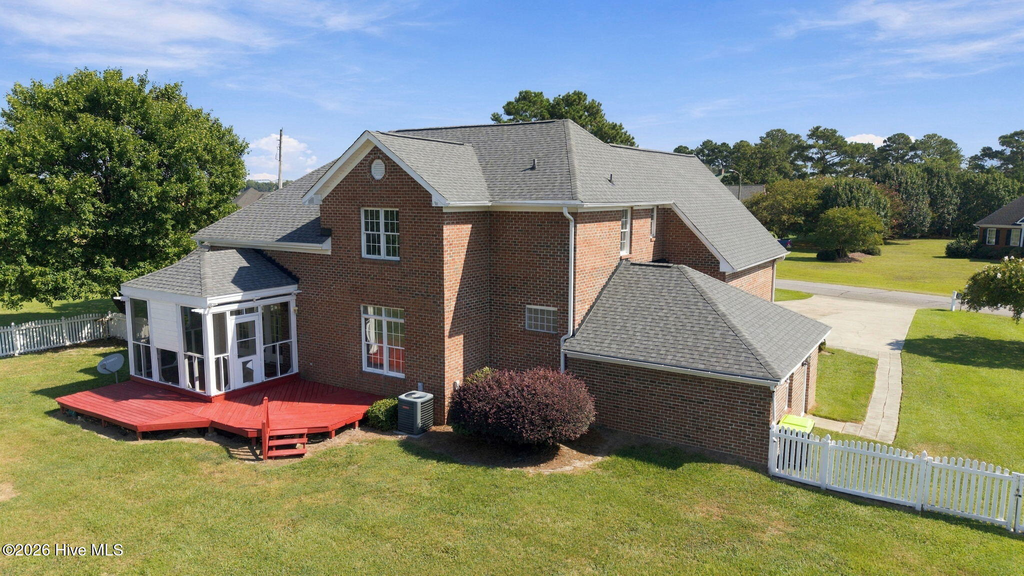 Exterior photo of 1308 Steeplechase Drive, Grimesland, NC 27837. MLS: 100603707