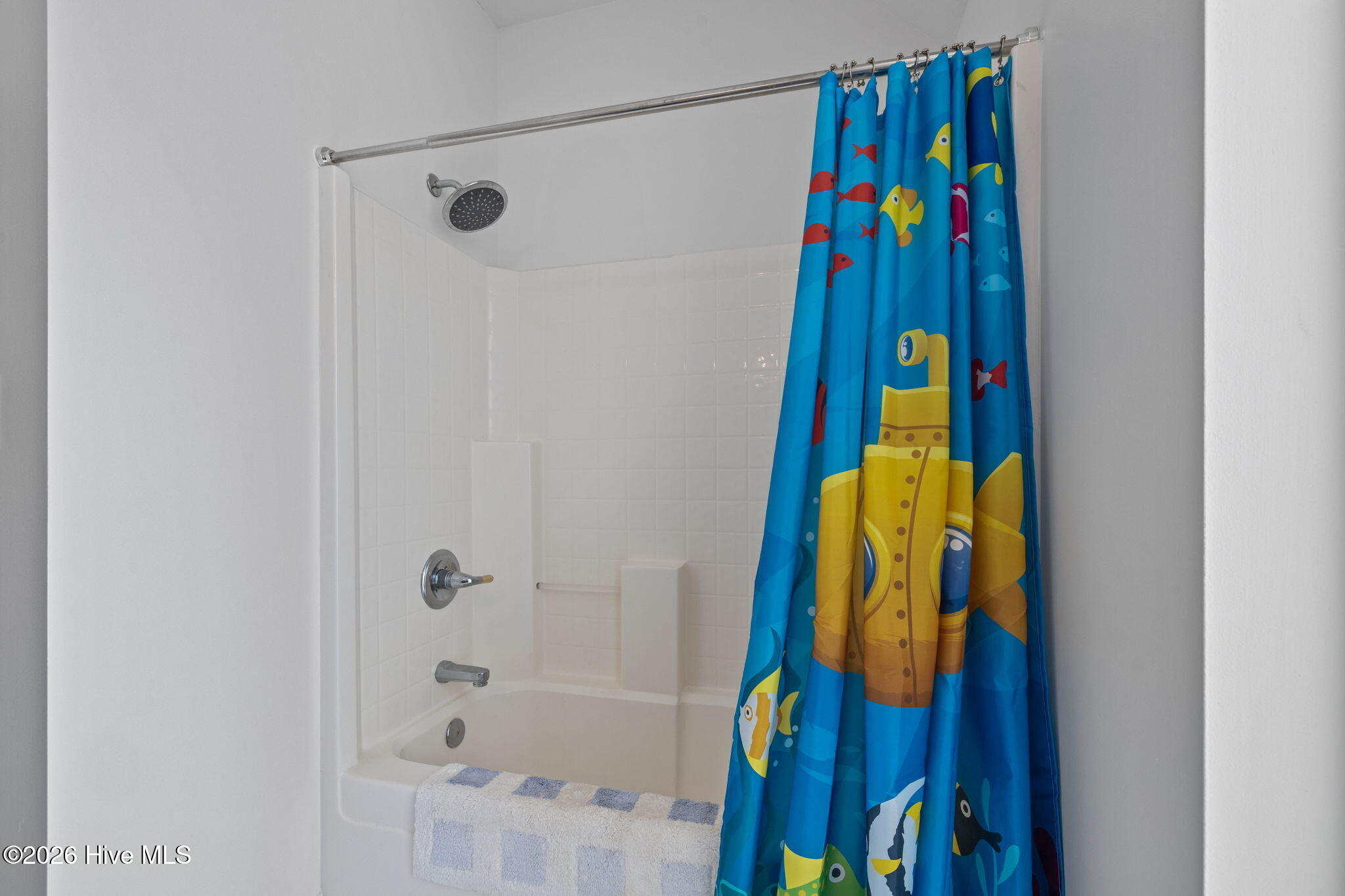 100554382 | Photo 38