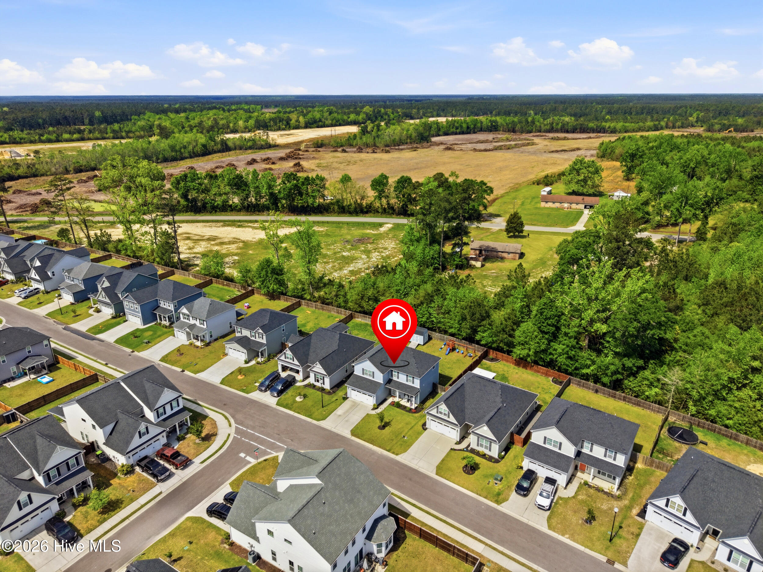 100567183 | Photo 44