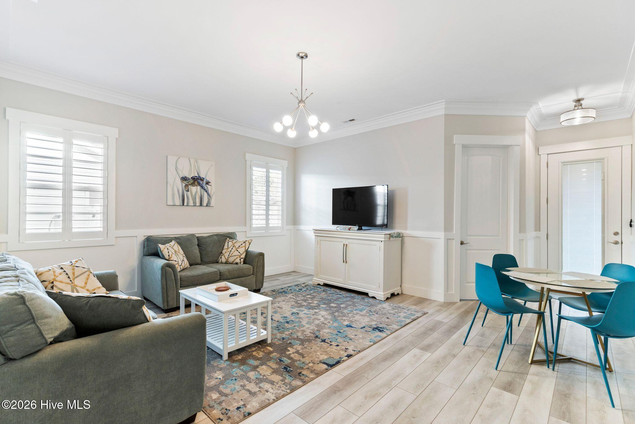 100551574 | Photo 57