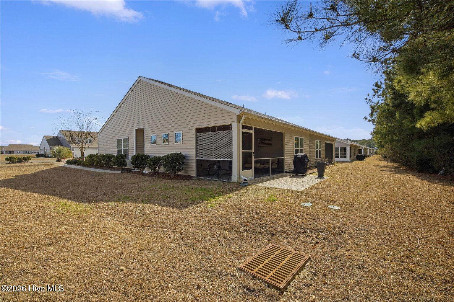 100557120 | Photo 29