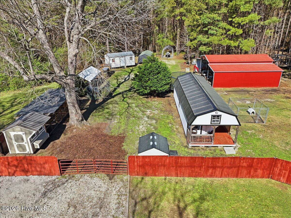 100561788 | Photo 57