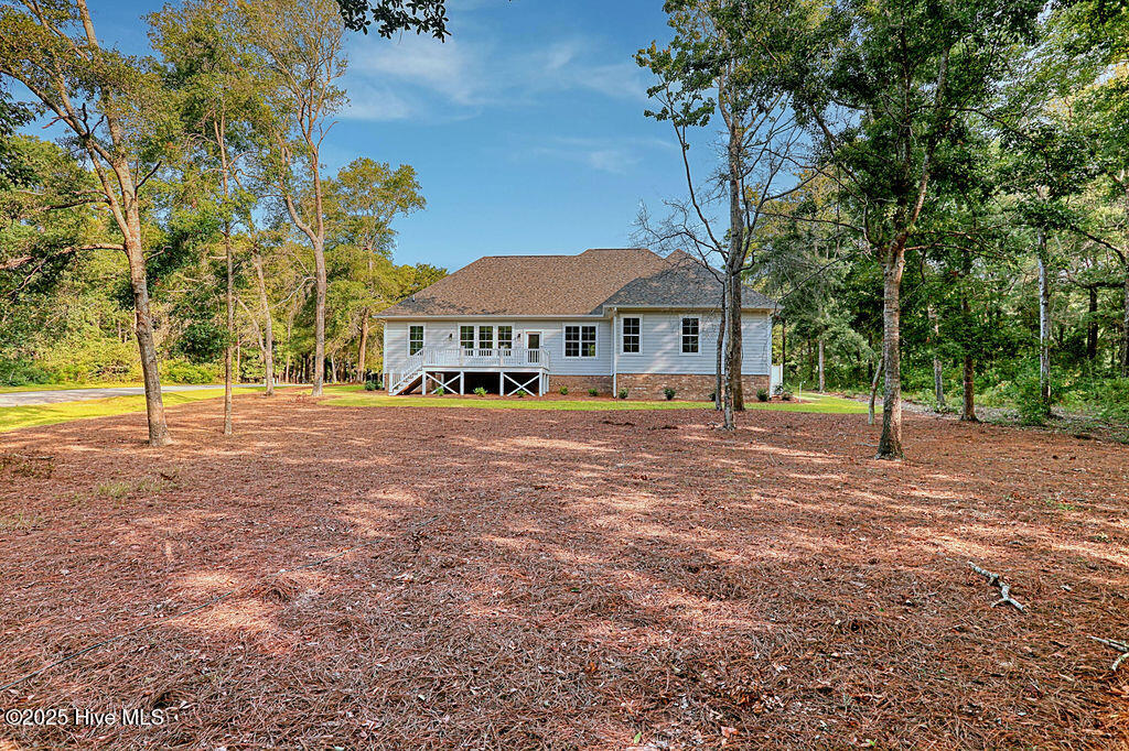 100499257 | Photo 58