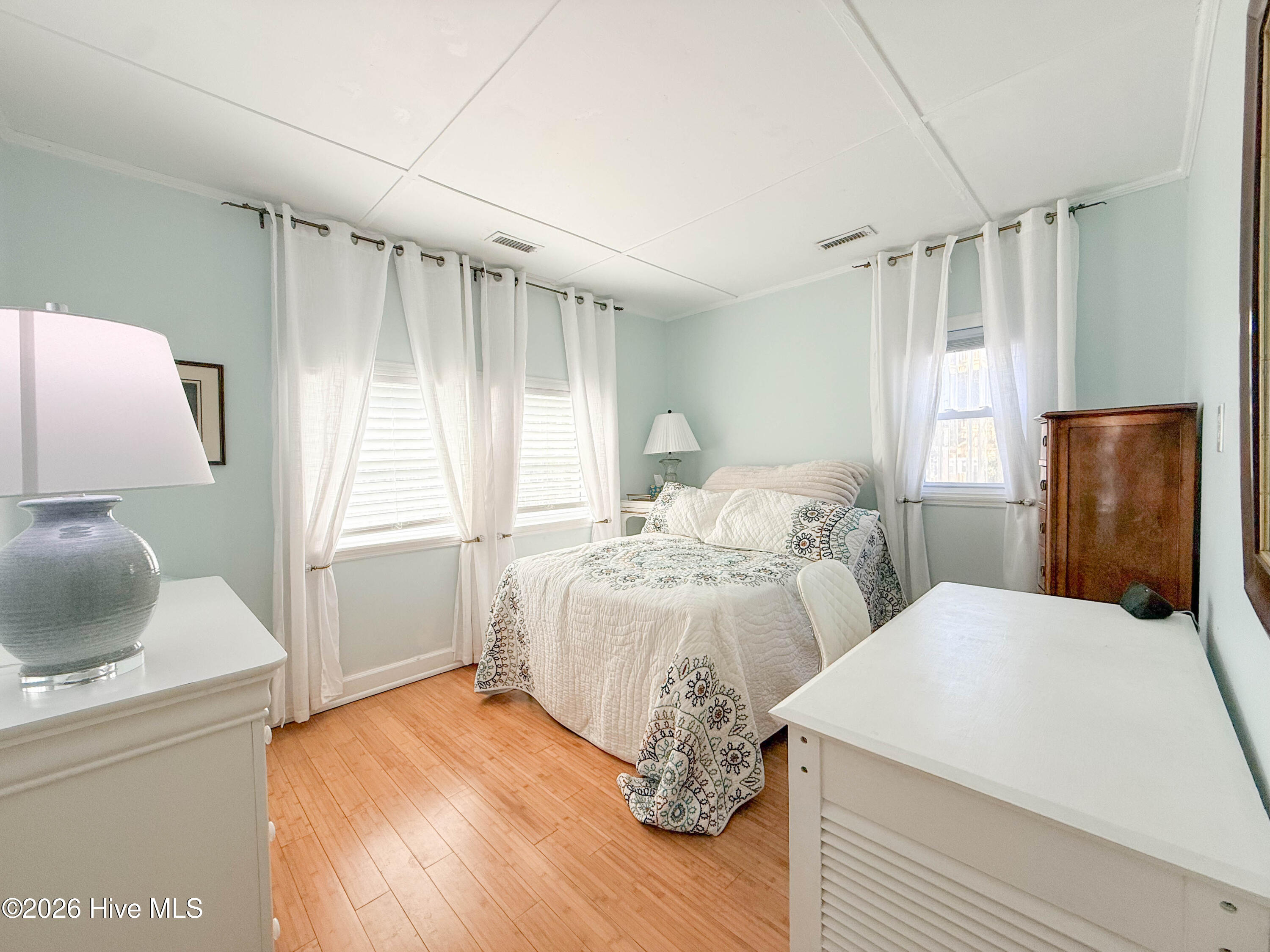 100556451 | Photo 21