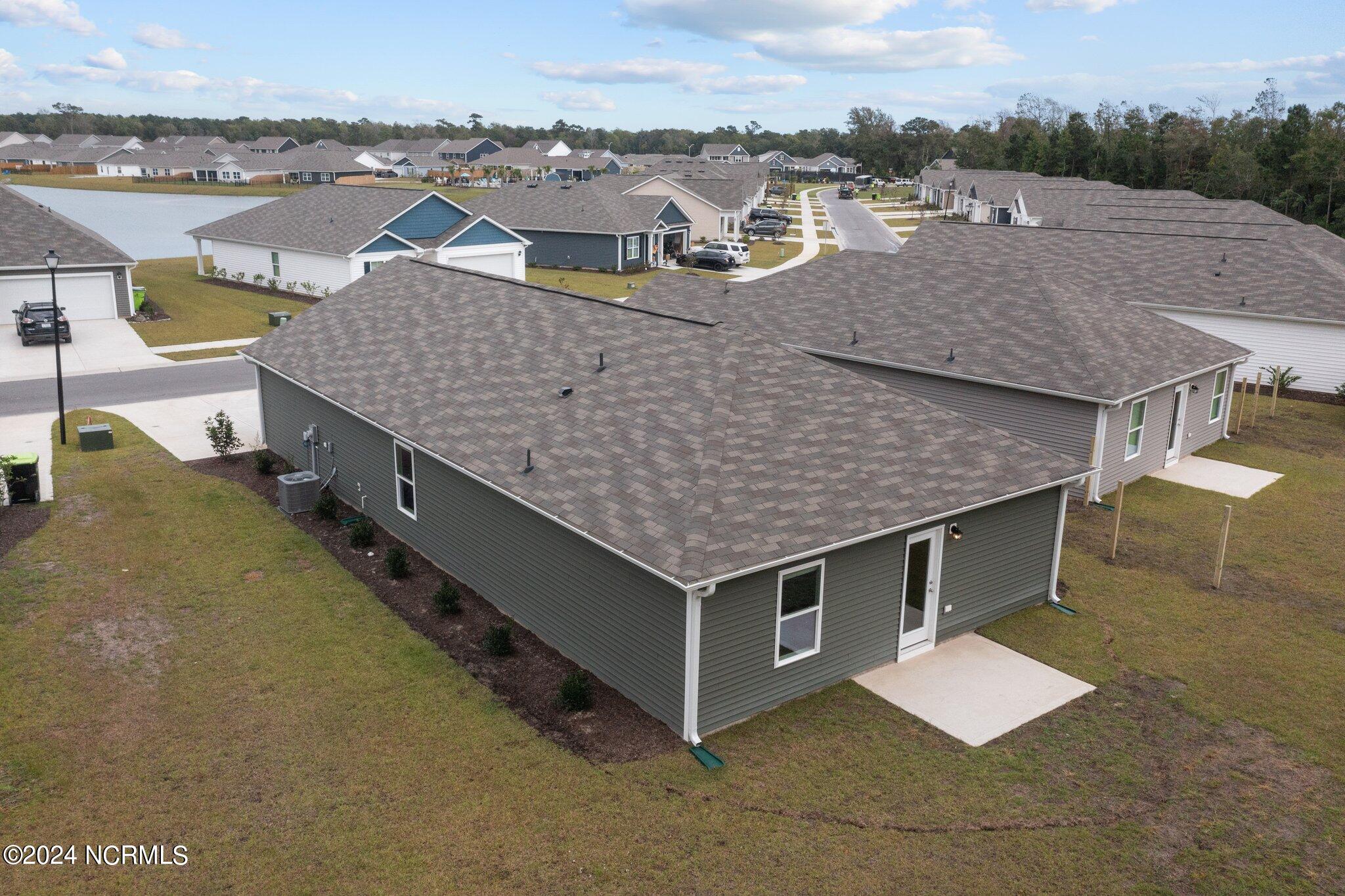 100539322 | Photo 14