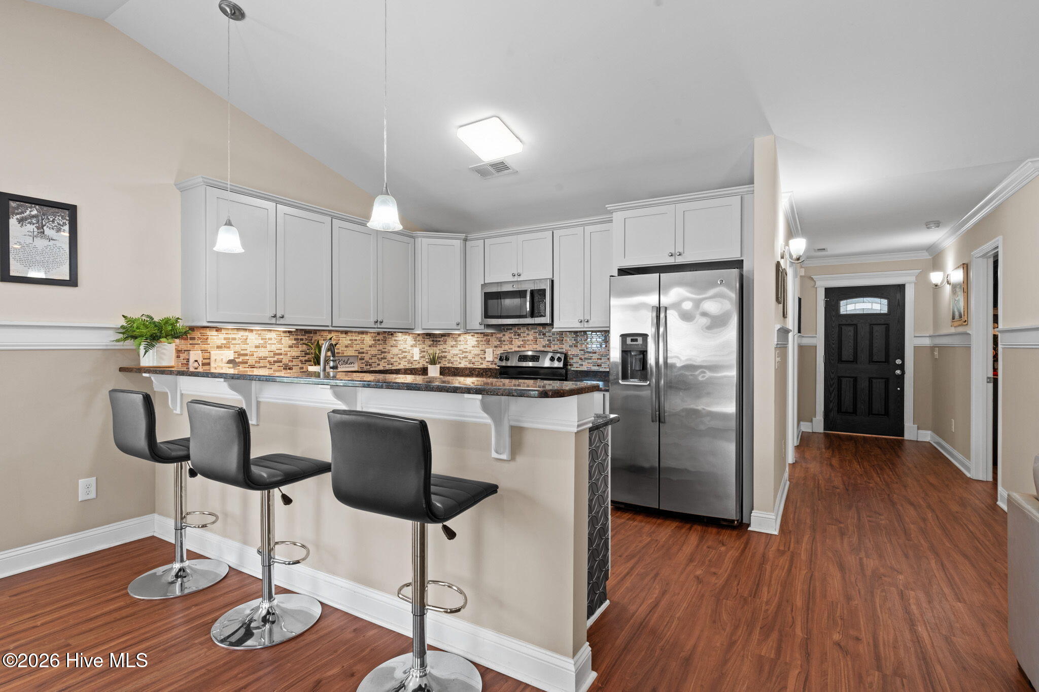 100564641 | Photo 13