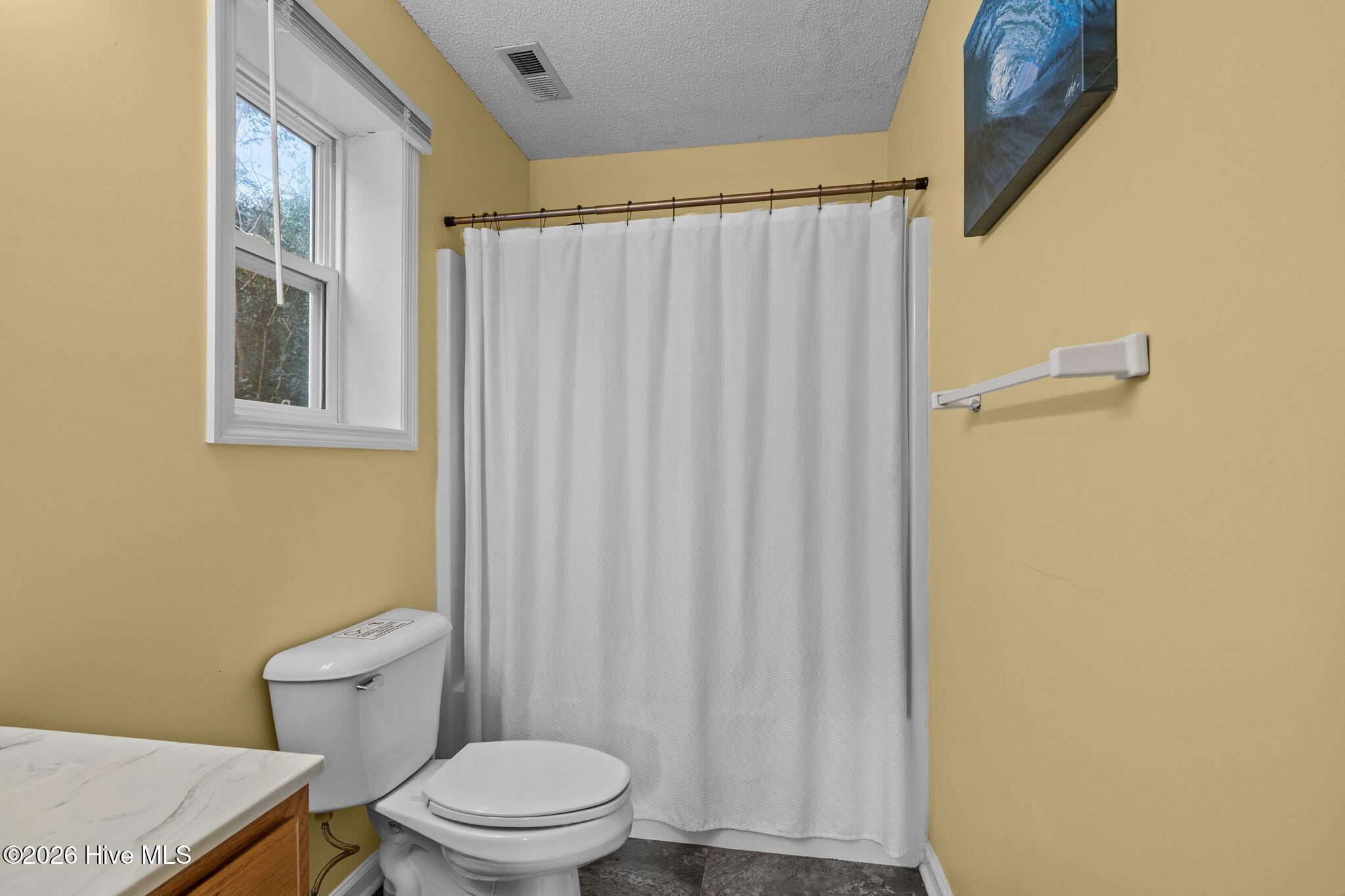 100545721 | Photo 29