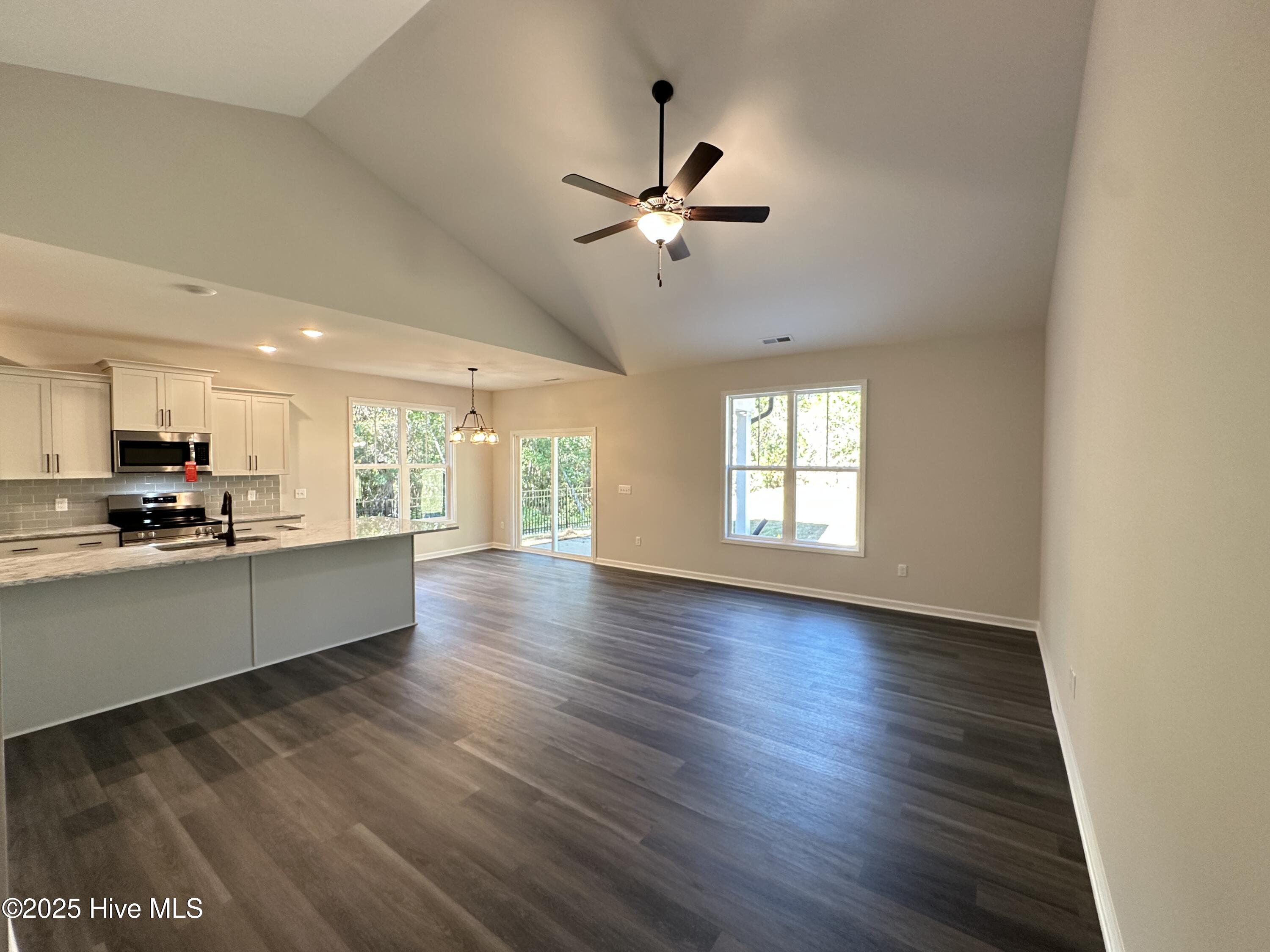 Homes for sale in Shallotte, NC | 3188 Oak Dr Sw, Shallotte, NC 28470 | MLS# 100512844