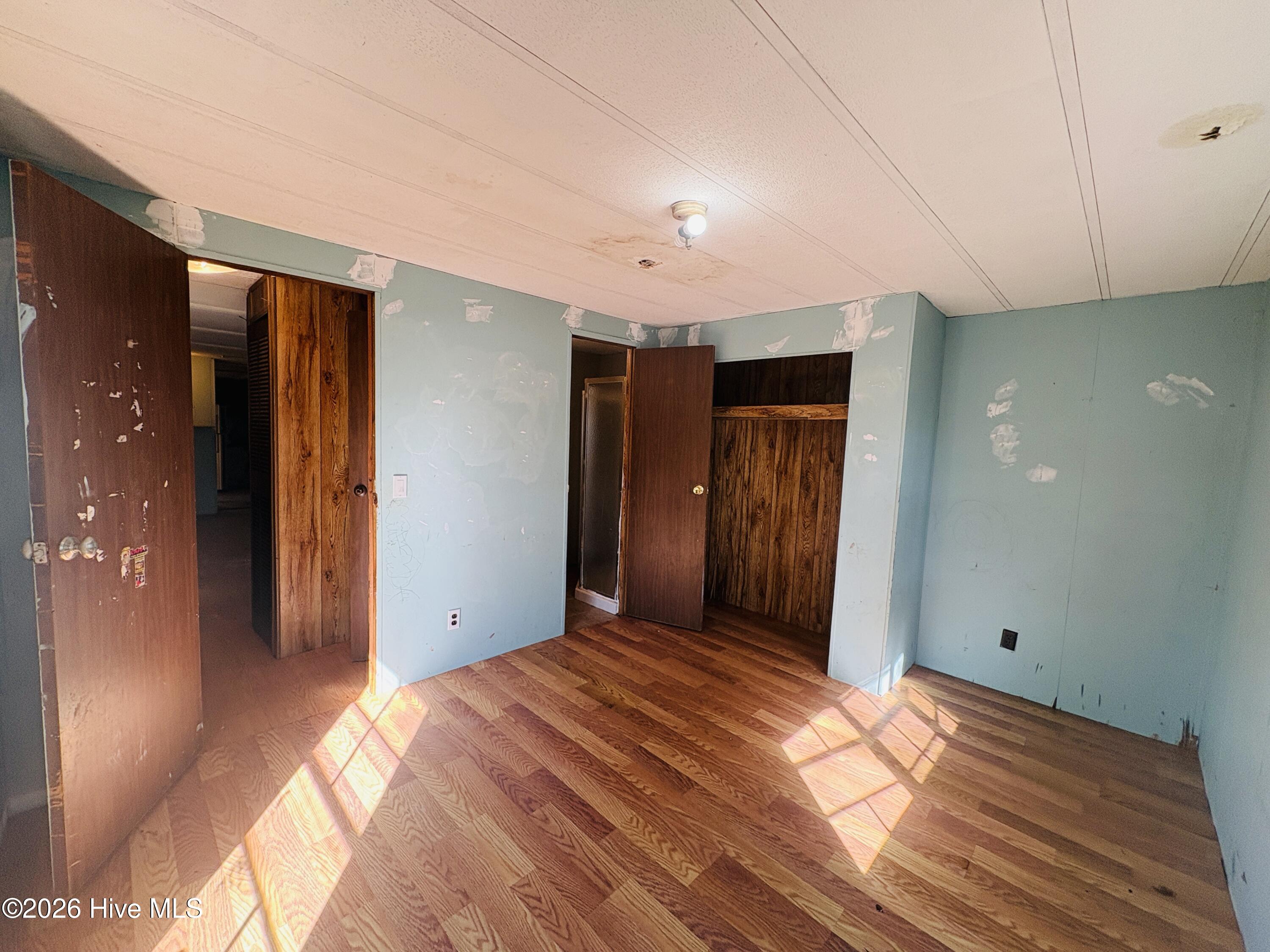 100553431 | Photo 19