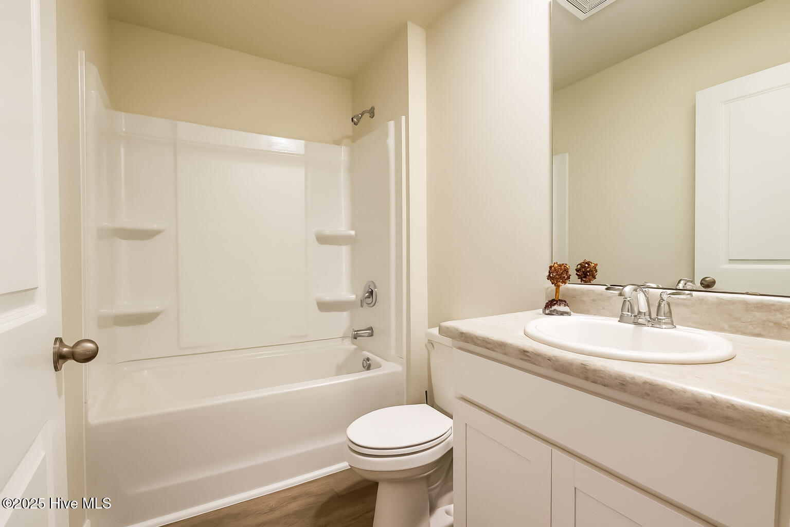 100541546 | Photo 17