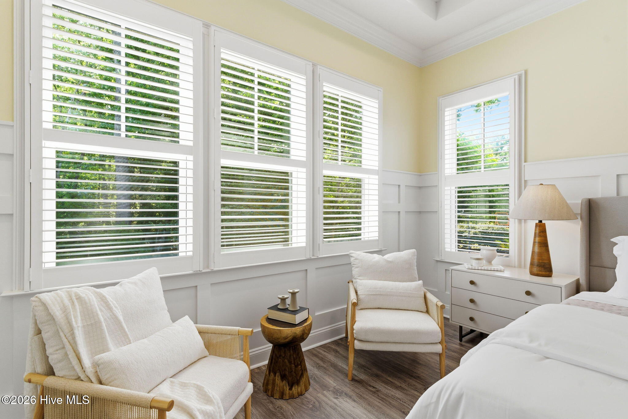 100569885 | Photo 22