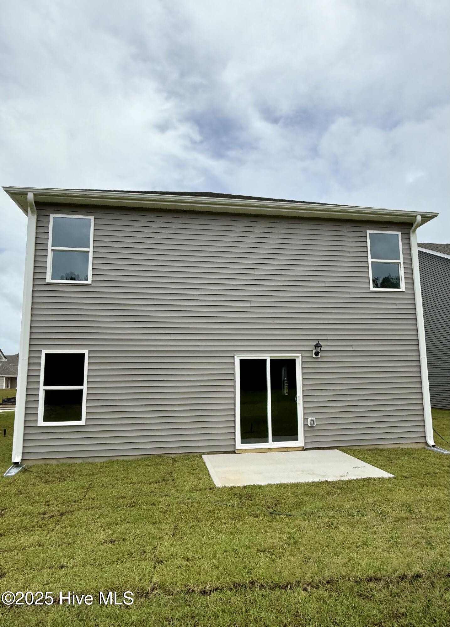 100532661 | Photo 32