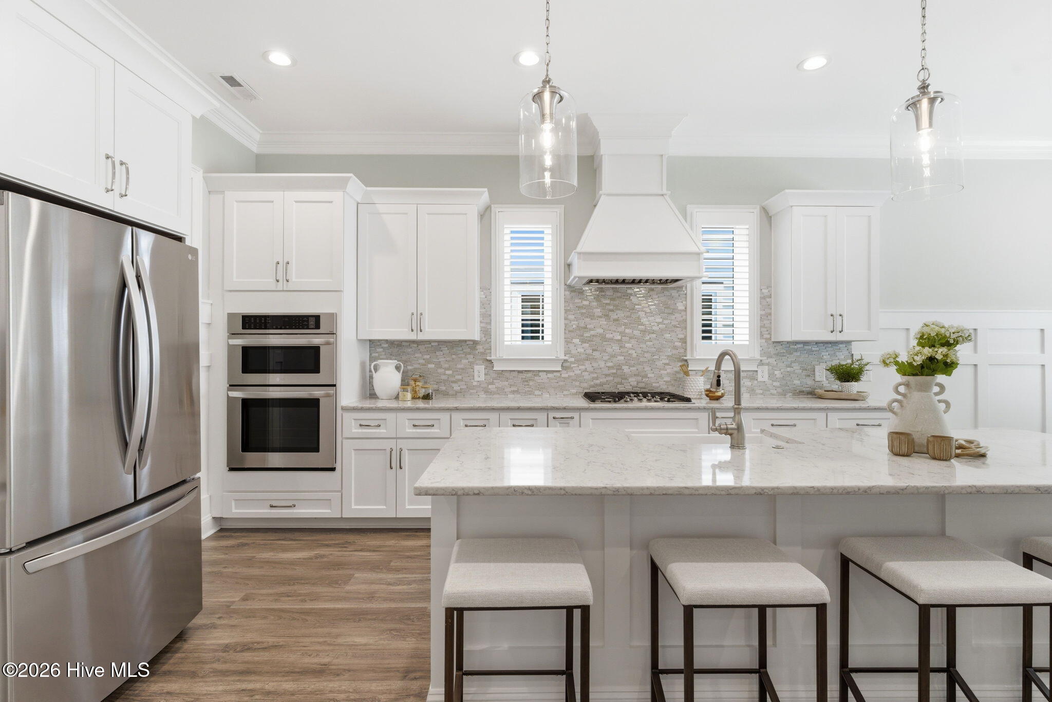 100569885 | Photo 17