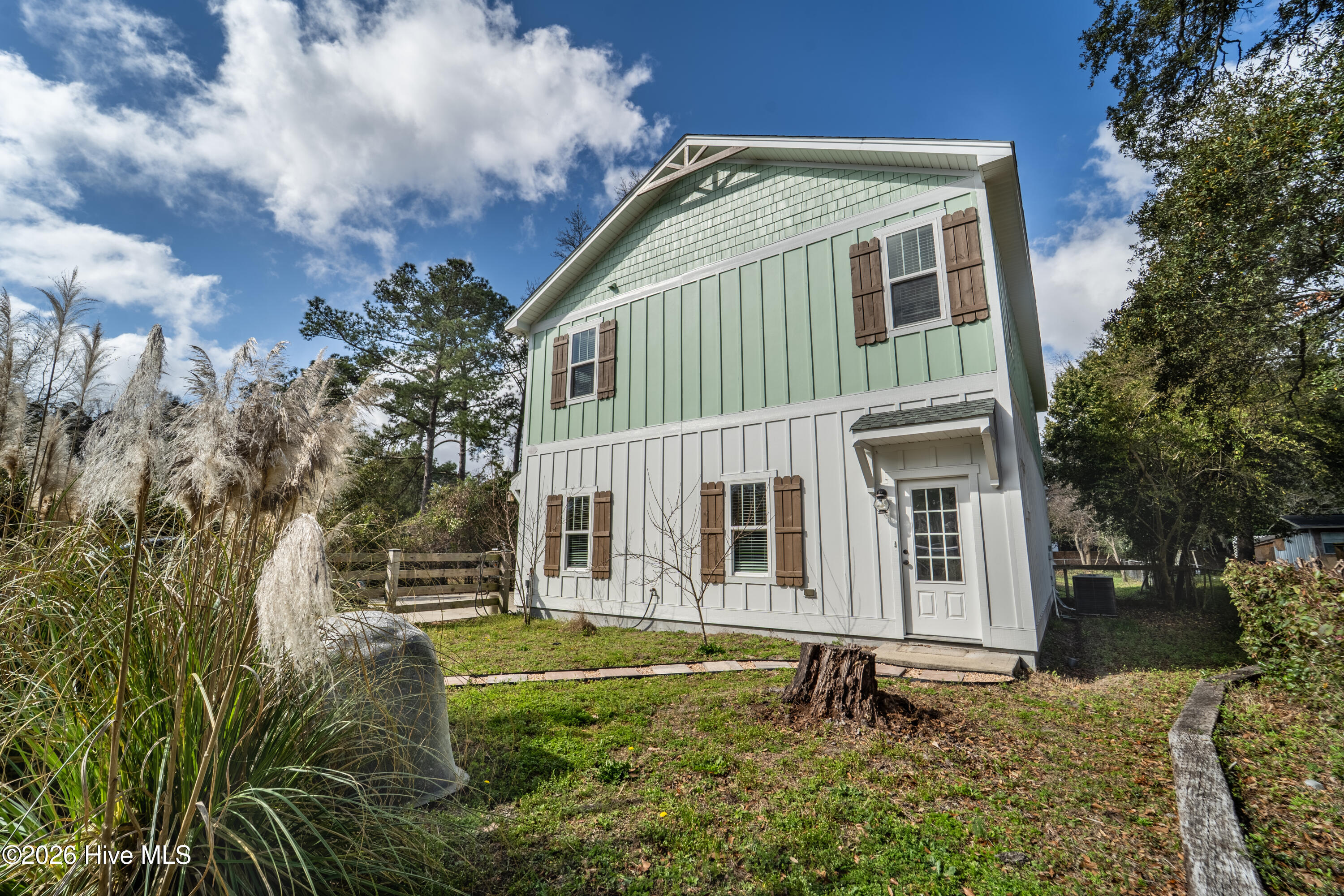 100559226 | Photo 27