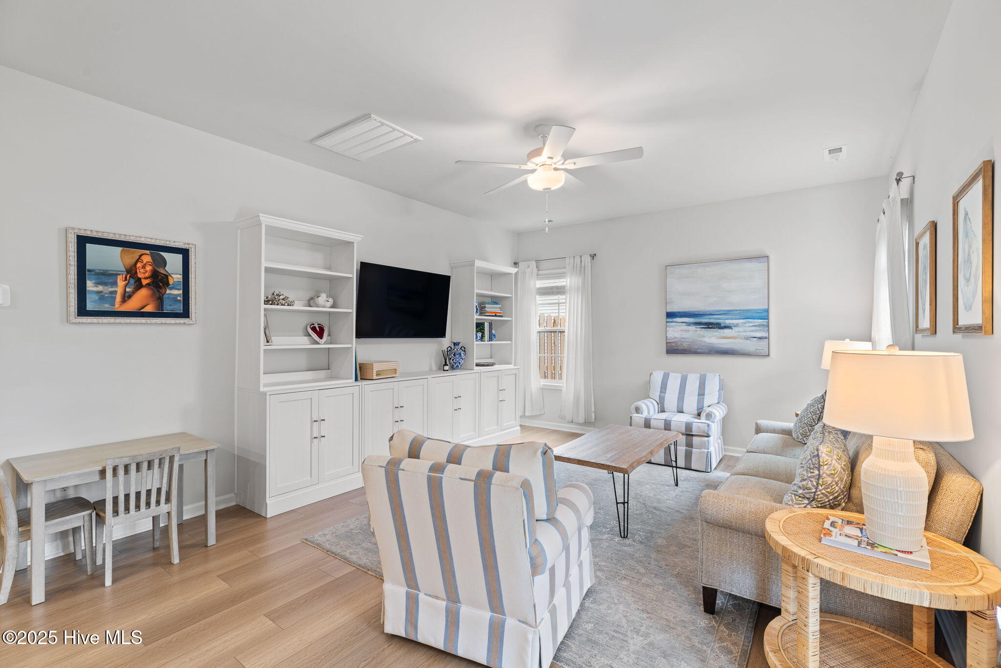 4433 Parsons Mill Drive, Castle Hayne, NC 28429 – photo 8: Living room