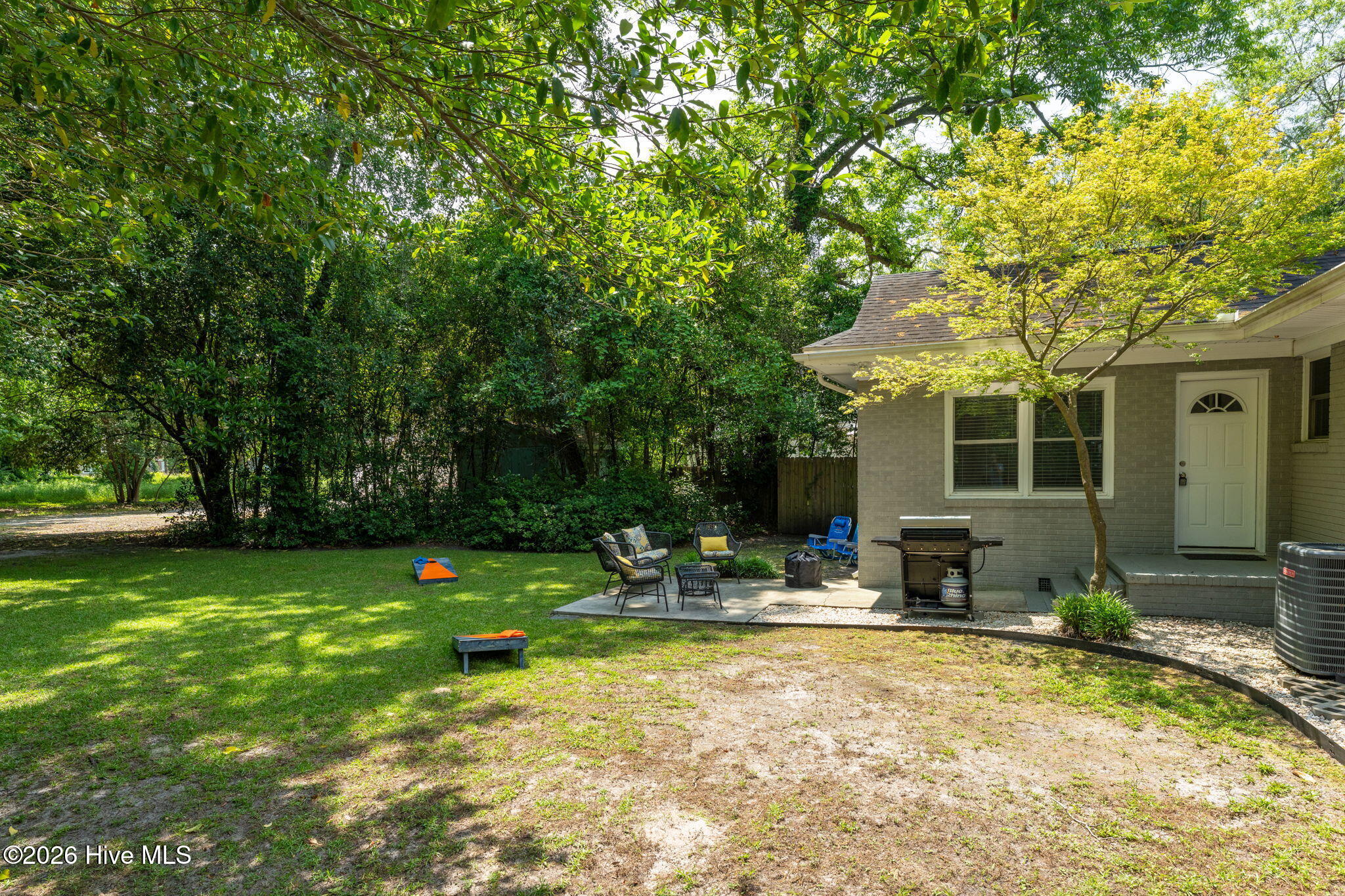 100566182 | Photo 34