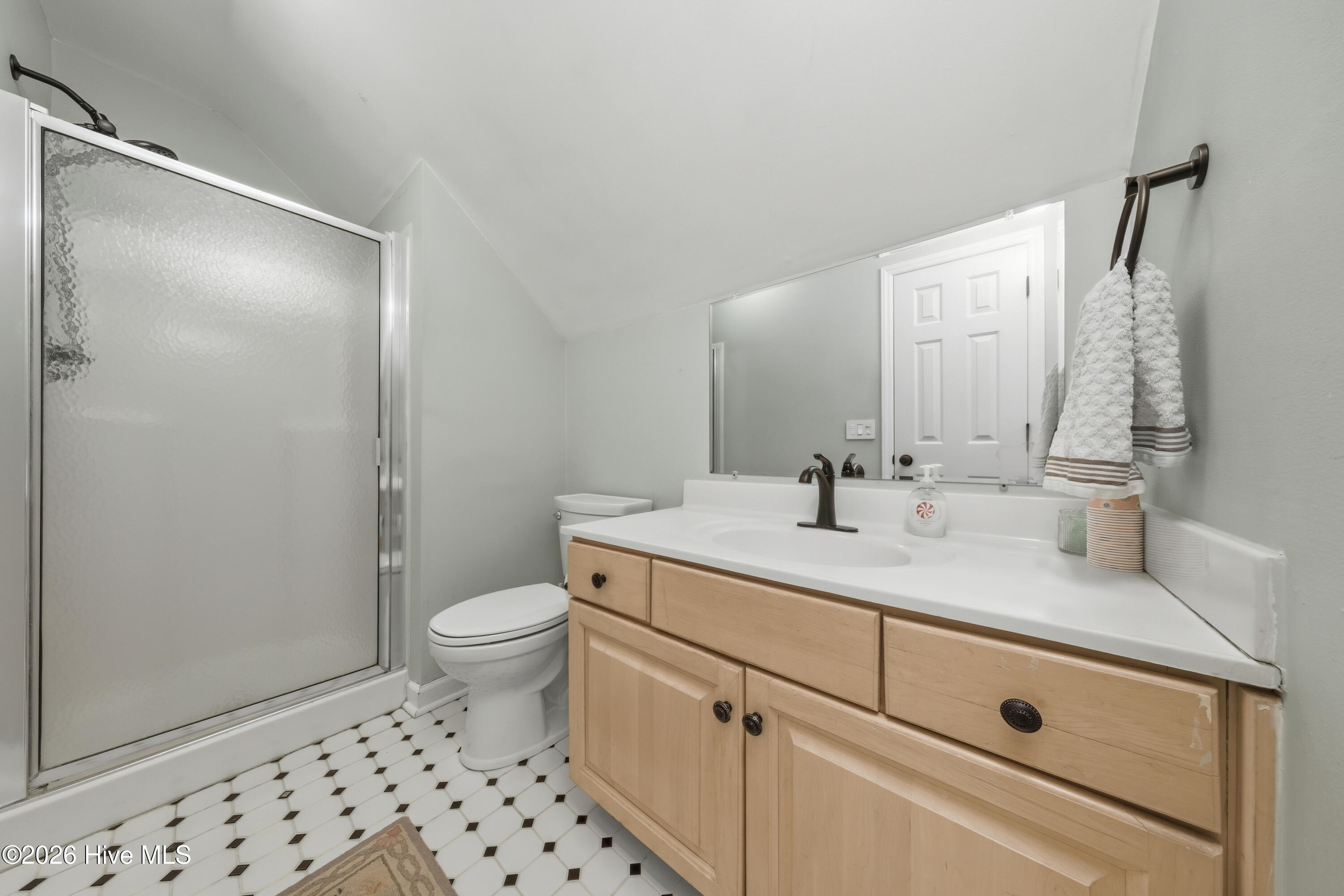 100561627 | Photo 31