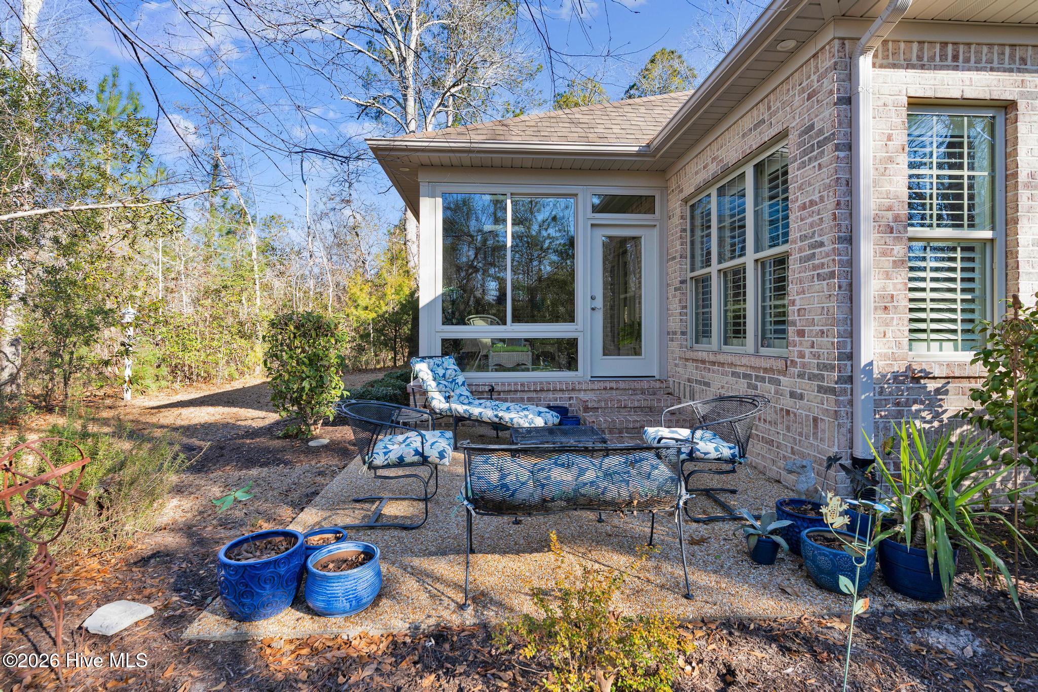 100552024 | Photo 35