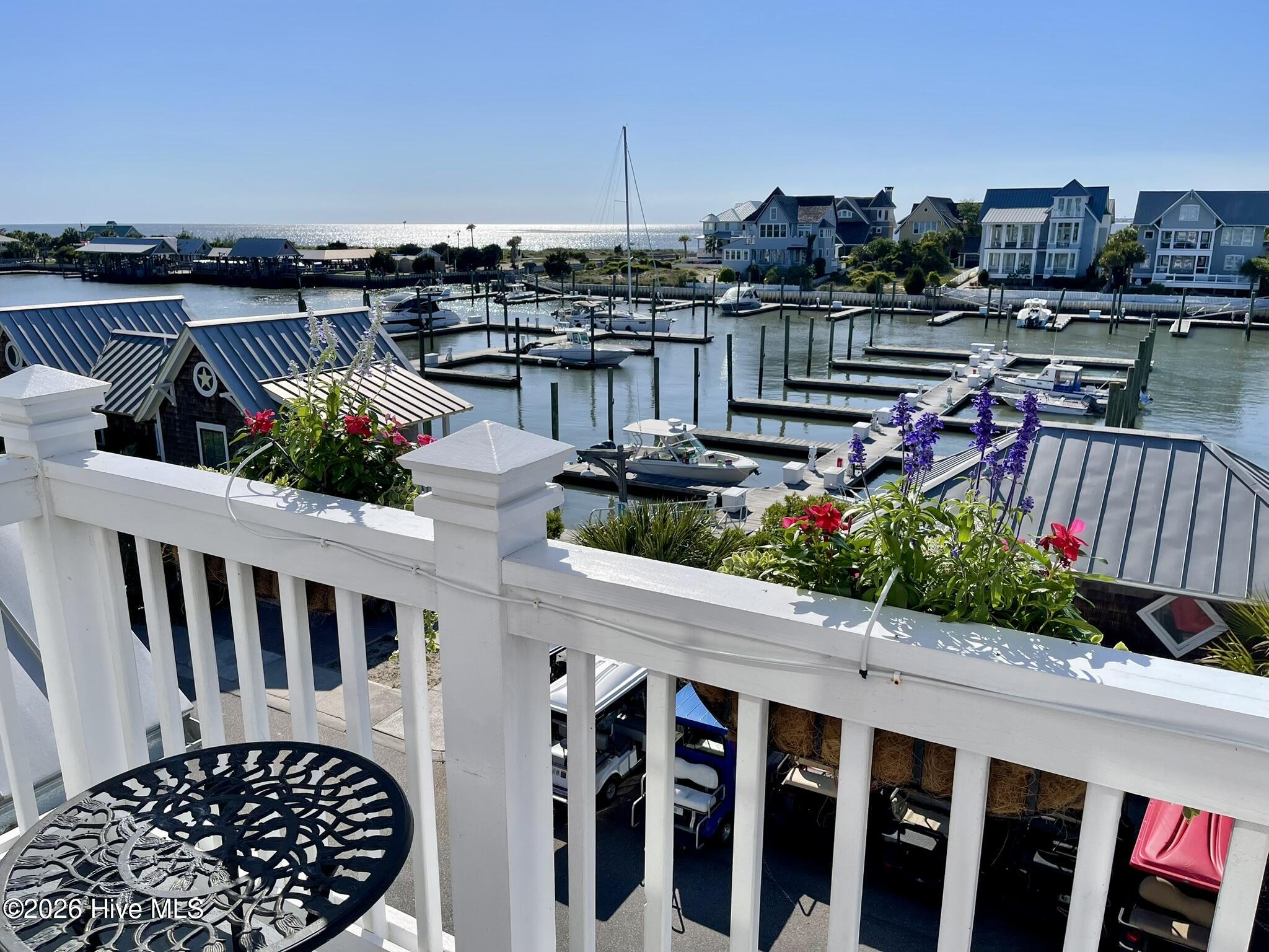 100559569 | Photo 18