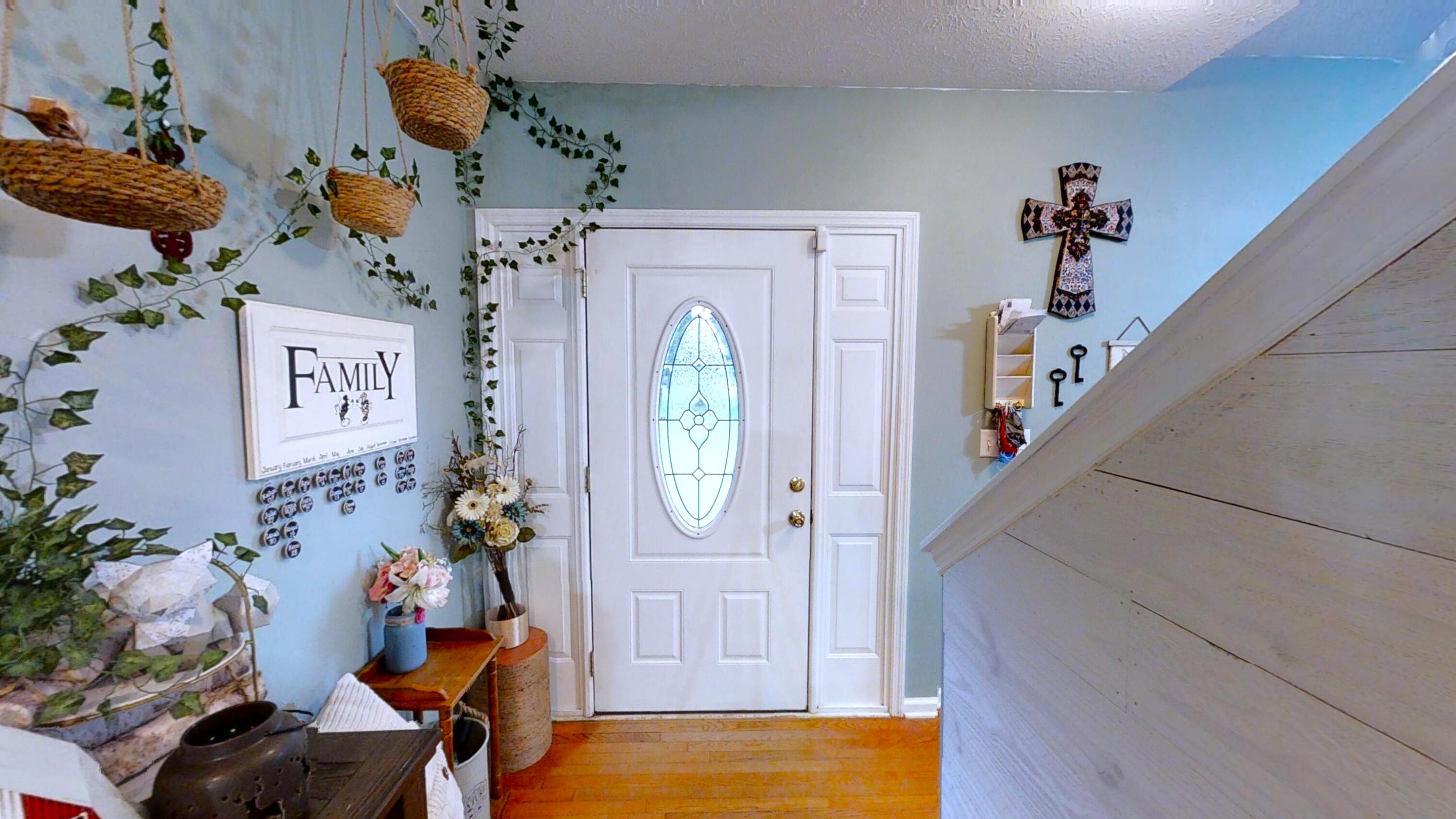 2750-St-Clair-Rd-06142022_183450